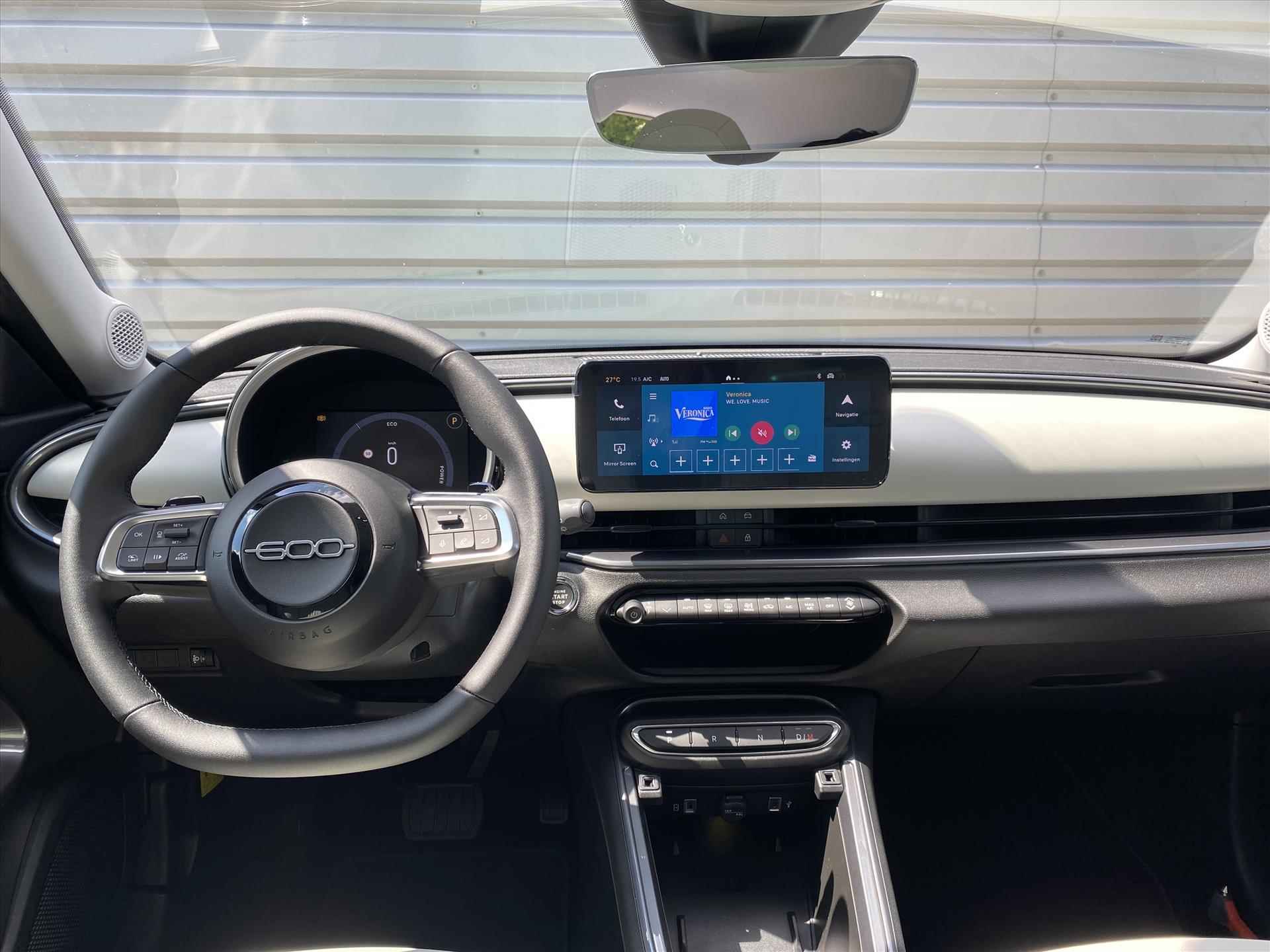 Fiat 600 1.2 Hybrid 100pk La Prima | U Connect Navigatie - 13/32