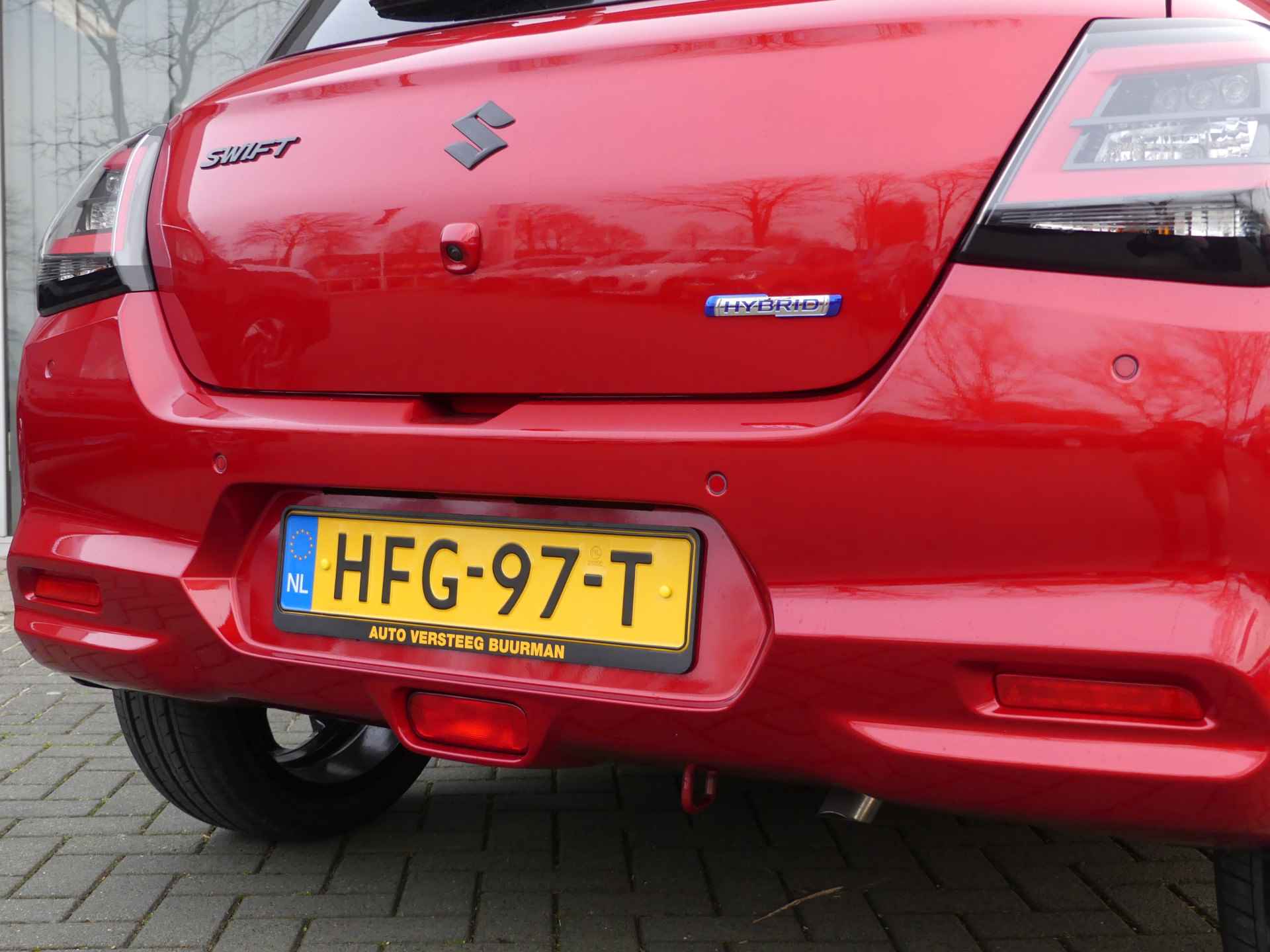 Suzuki Swift 1.2 Style Smart Hybrid 6 jaar fabrieksgarantie! GT-Styling-pakket, Cuise Control, Navigatie, - 8/36