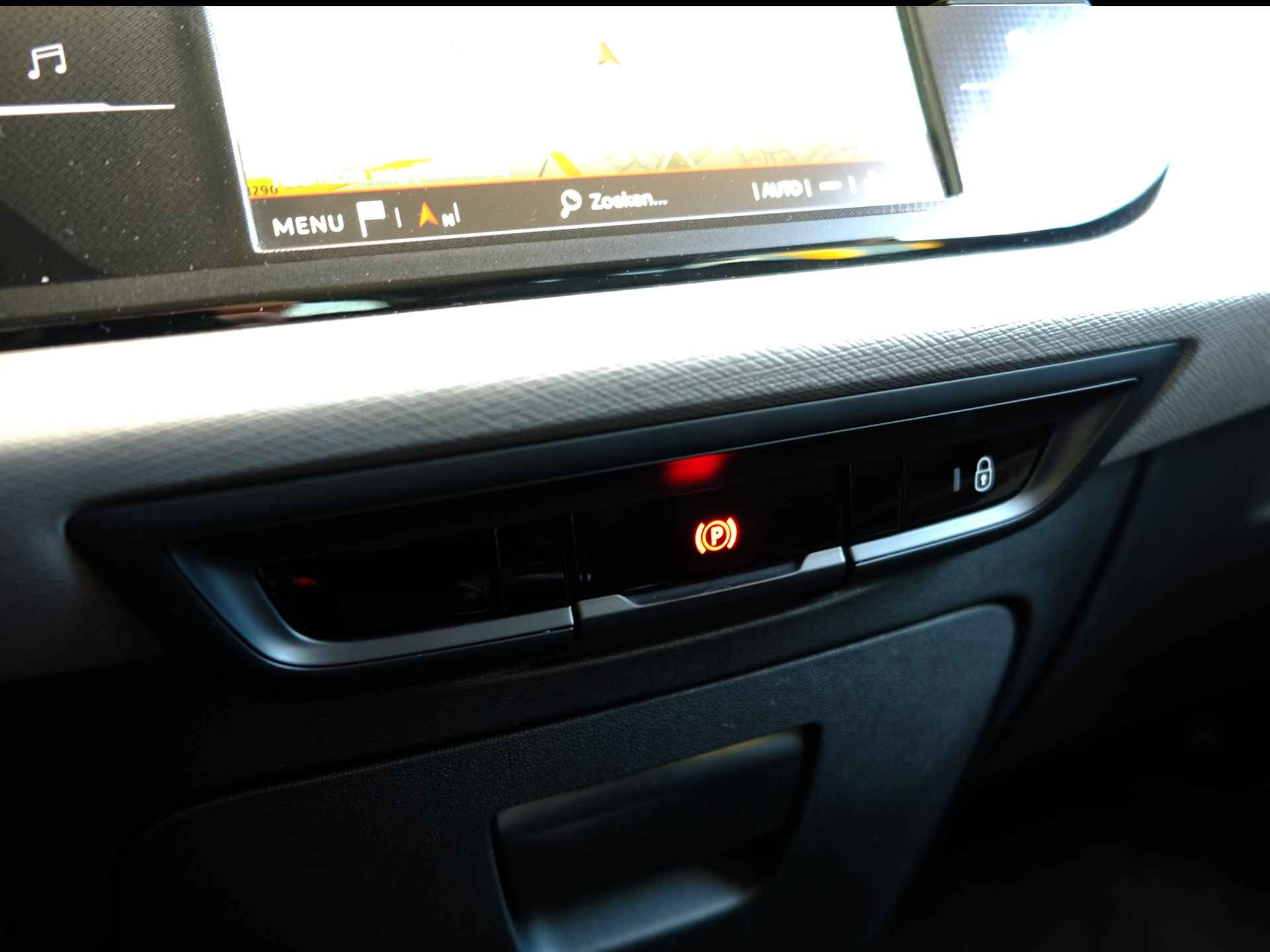 Citroen Grand C4 Spacetourer 1.2 PureTech 130pk Feel 7P | Navigatie | Camera  | Carplay | Park. Sensoren - 15/18