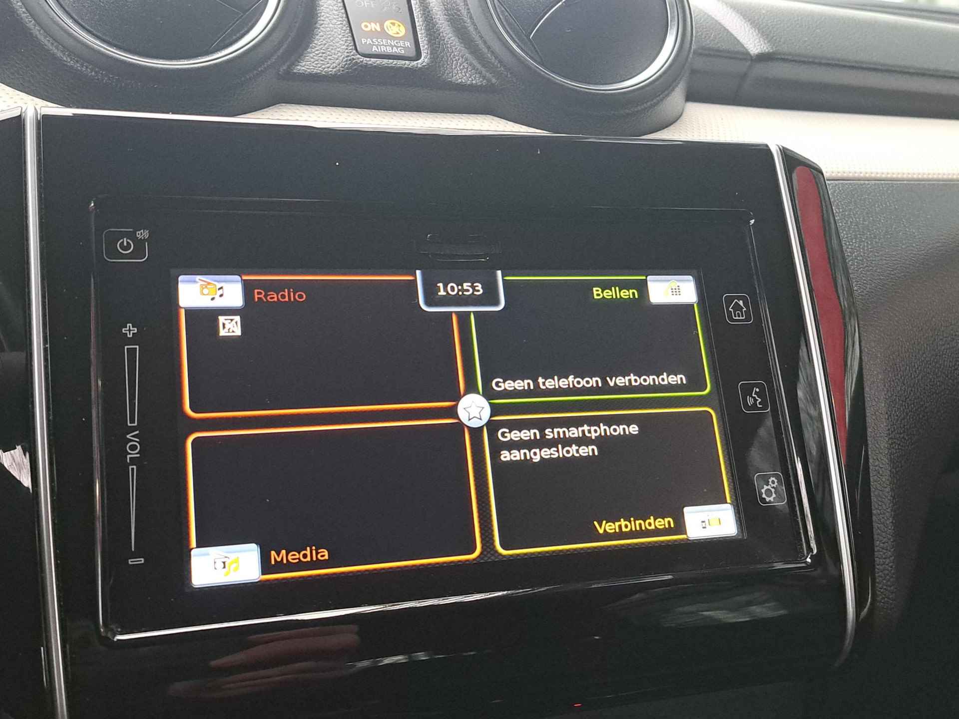 Suzuki Swift 1.2 Select Smart Hybrid | Airco | Cruise Control | Navi via Smartphone | PDC | LM Velgen - 17/24