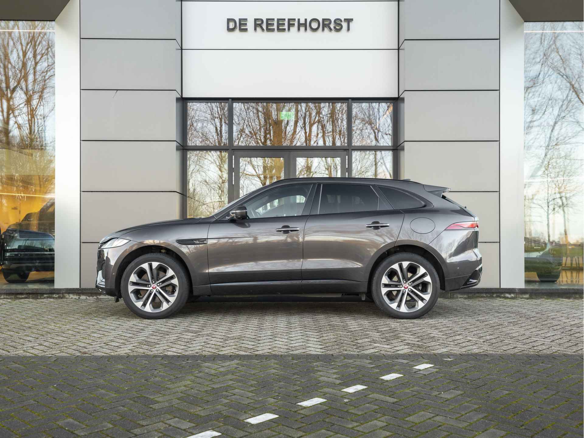 Jaguar F-Pace P400e PHEV R-Dynamic S | Cold Climate Pack | Elektrische trekhaak | Vintage Tan - 9/59