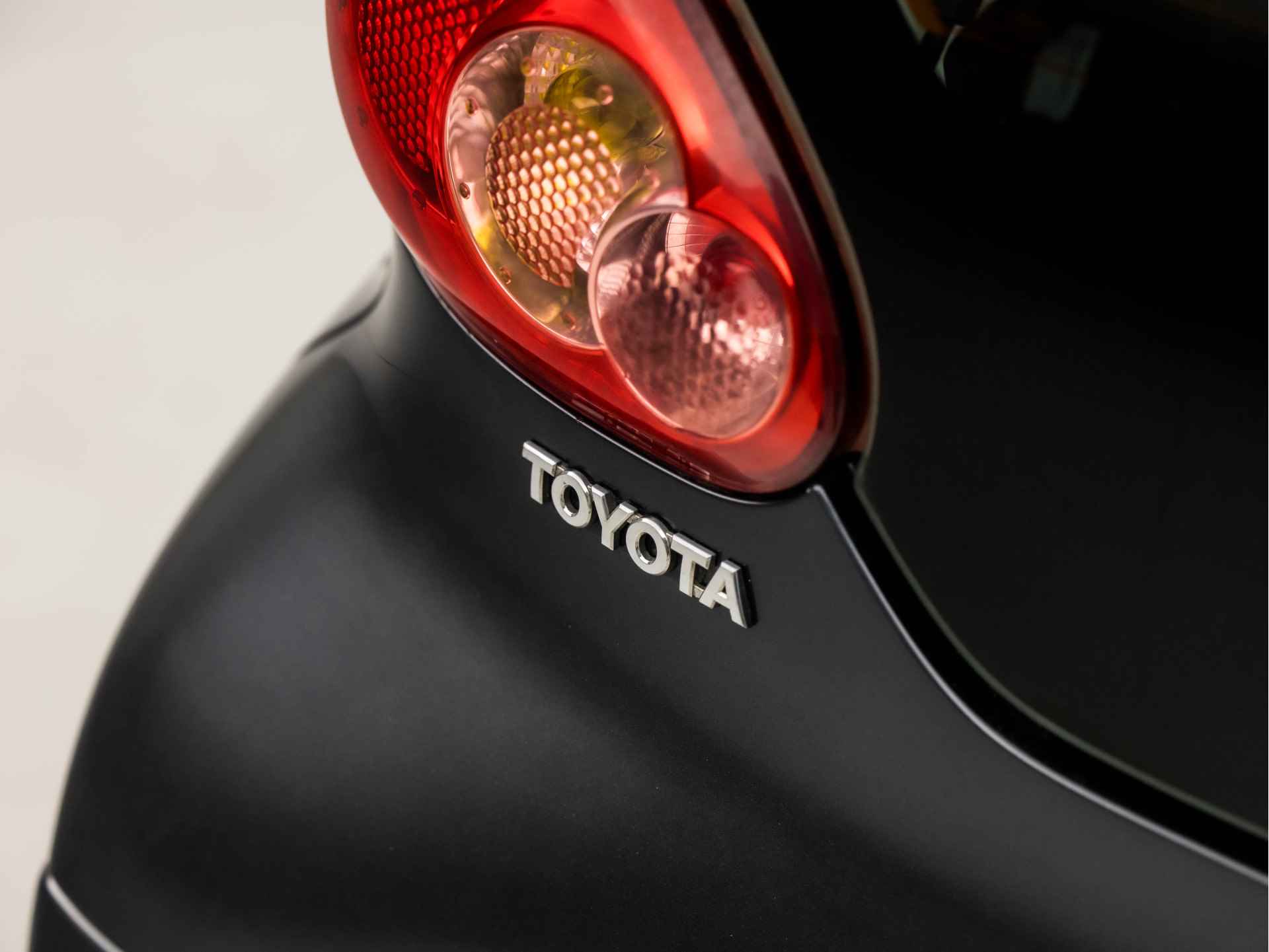 Toyota Aygo 1.0-12V Sport (AIRCO, 5 DEURS, NIEUWE APK, LOGISCH NAP, SPORTSTOELEN, LM VELGEN, ELEK RAMEN, NIEUWSTAAT) - 20/33