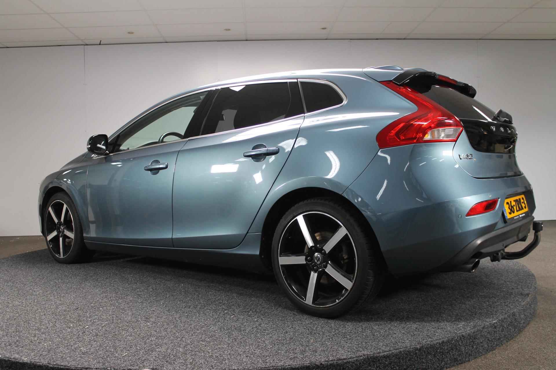 Volvo V40 1.6 T3 Momentum|rijklaar prijs|leer - 6/22