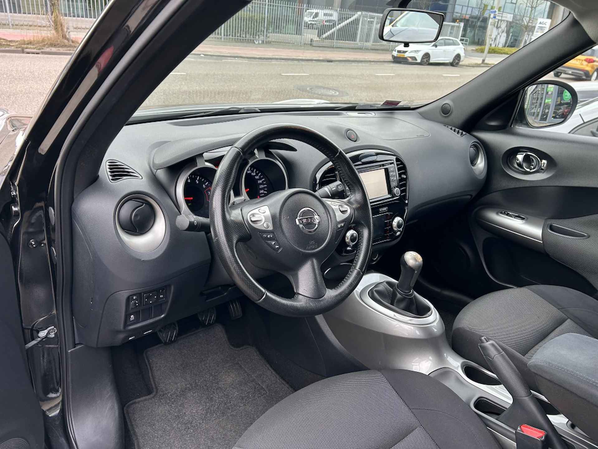 Nissan Juke 1.6 Acenta - 18/26