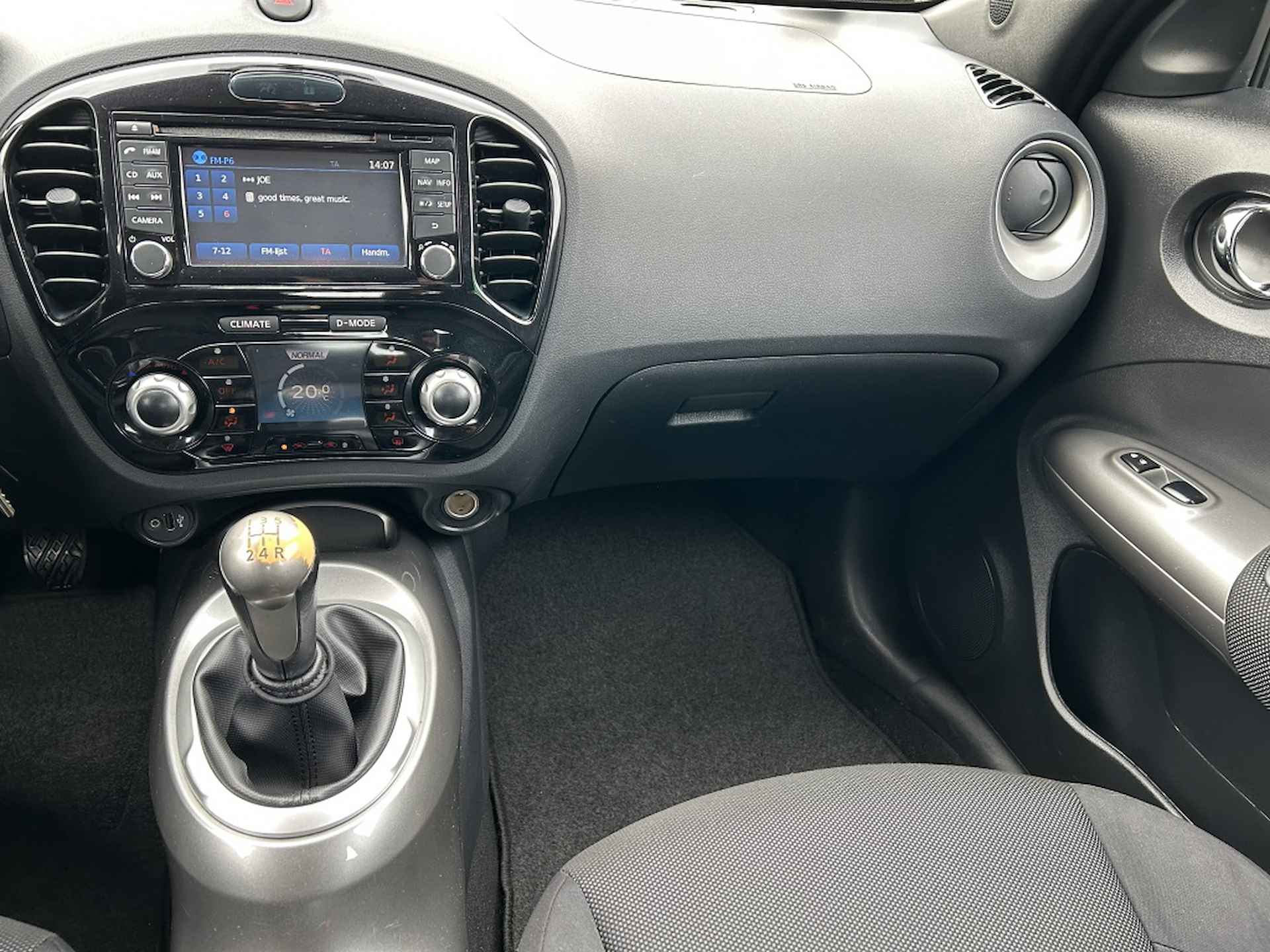 Nissan Juke 1.6 Acenta - 22/26