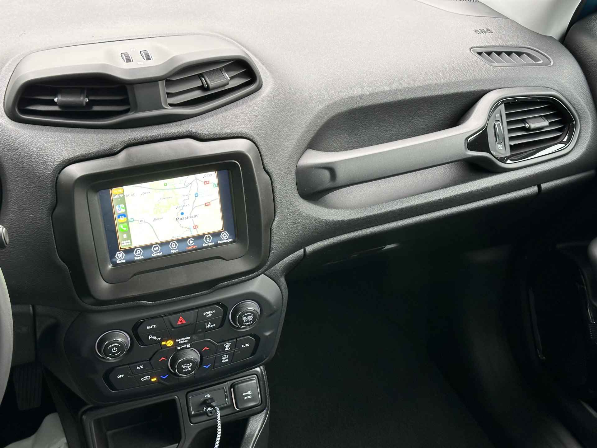 Jeep Renegade 1.0T Night Eagle | NAVI | Carplay | Key-less | PDC | LED | 18" Cruise & Climate Control | Garantie  Interesse, Proefrit? Bel of app met: 06-24 28 28 42 - 21/35