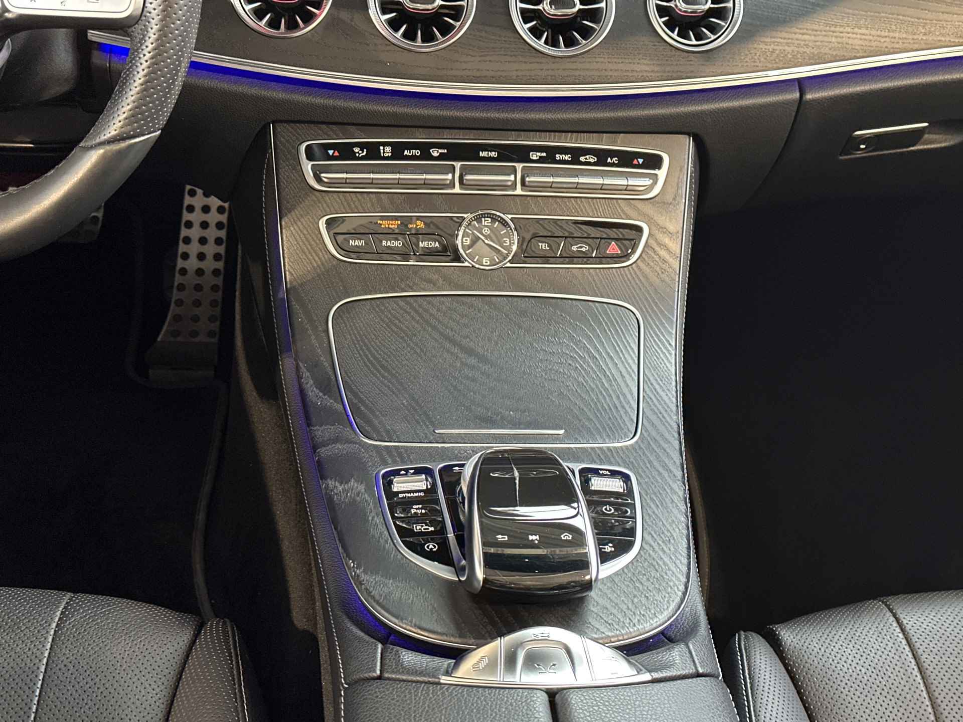 Mercedes-Benz E-Klasse Cabrio 200 Premium Plus - 19/33
