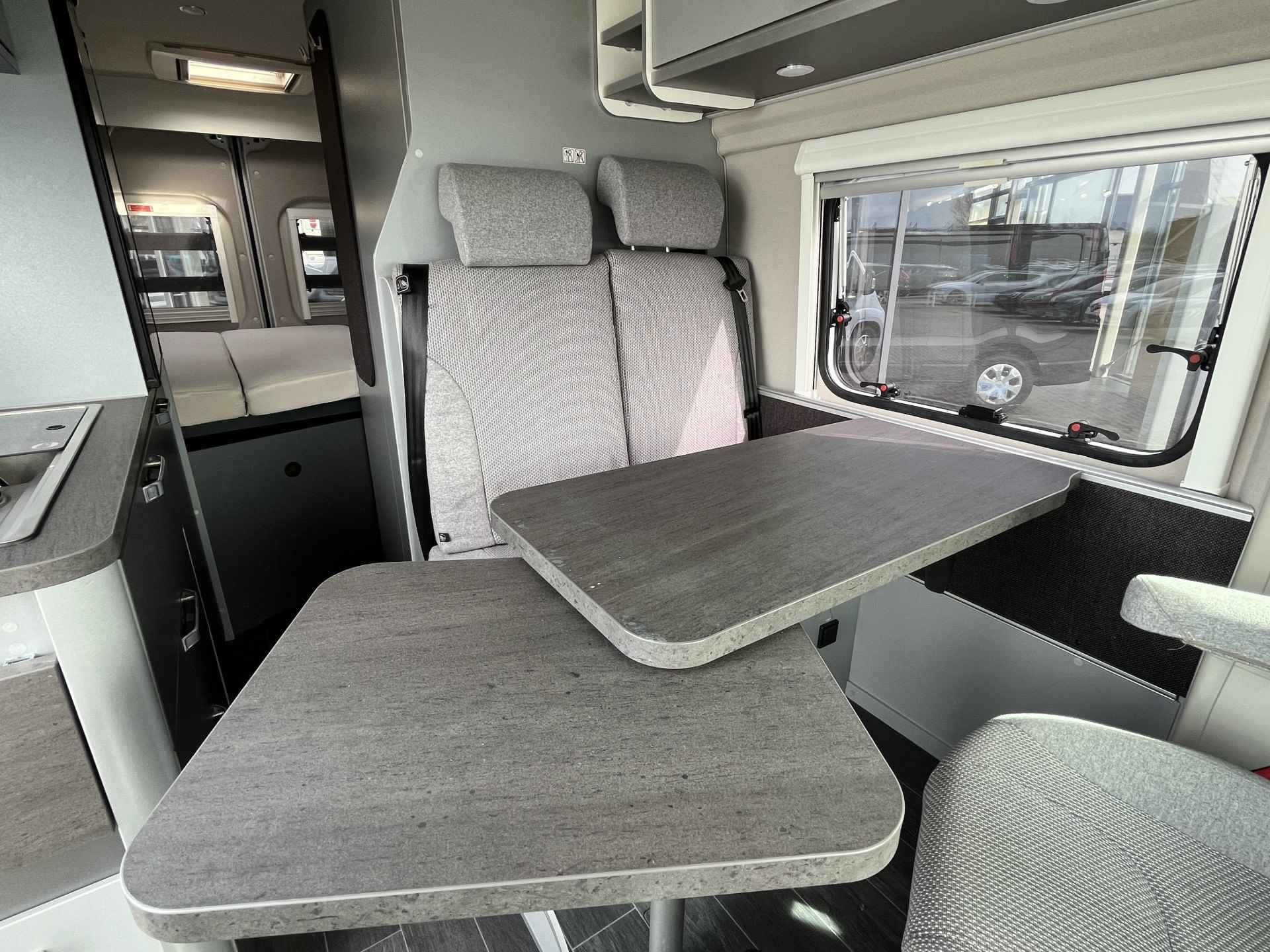 Weinsberg CaraTour 600 Bus camper | Hefdak | 4 personen | 6 meter | Bj 2023 - 14/32