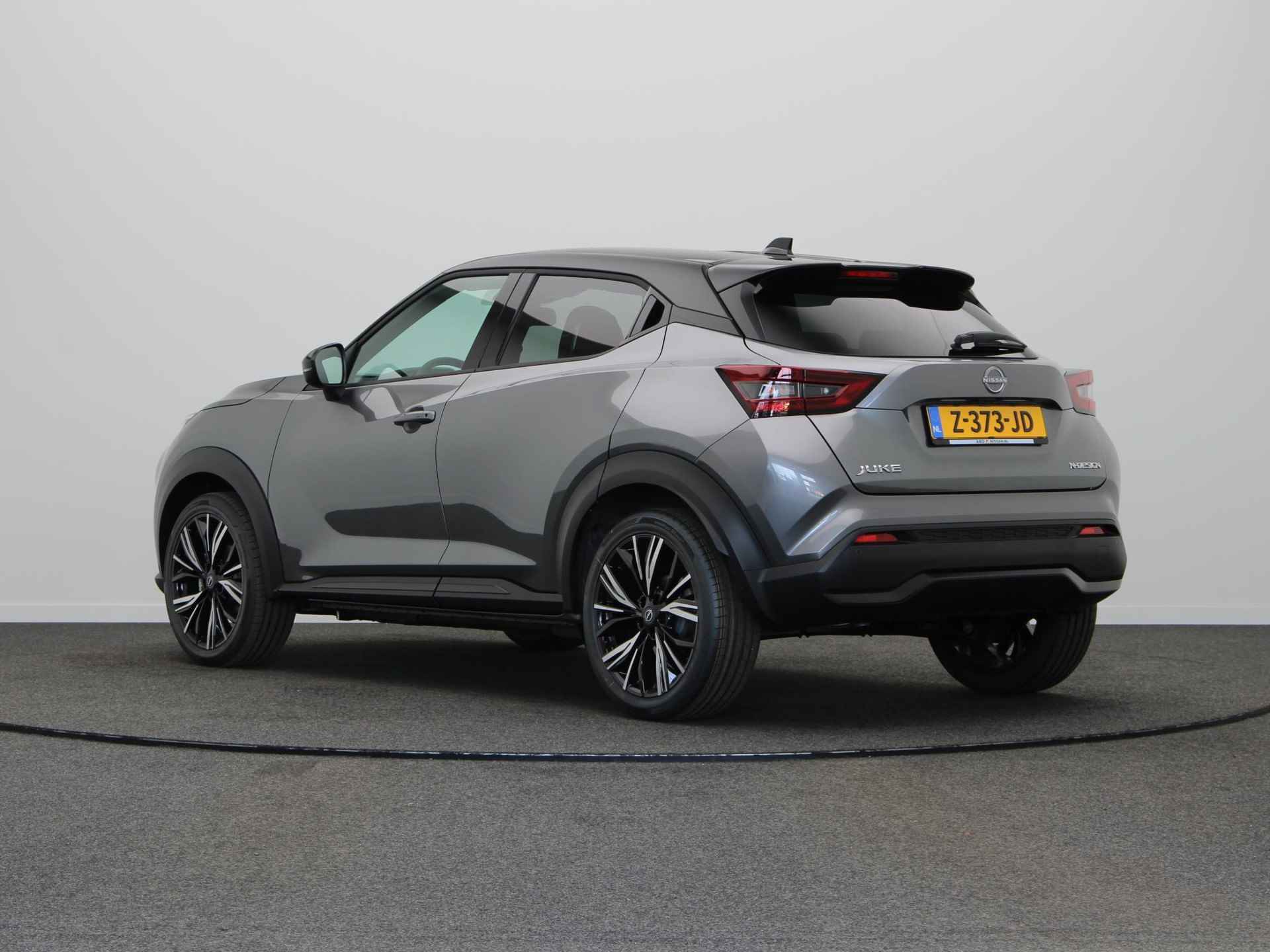 Nissan Juke 116pk DIG-T N-Design | Cruise Control | 360 Graden Camera | Apple/Android Carplay | Full Map Navigatie | - 2/34