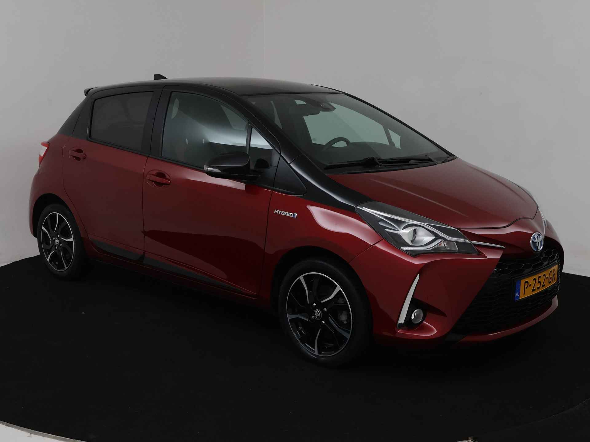 Toyota Yaris 1.5 Hybrid Bi-Tone Limited | Camera | LM velgen | Climate Control | - 26/39