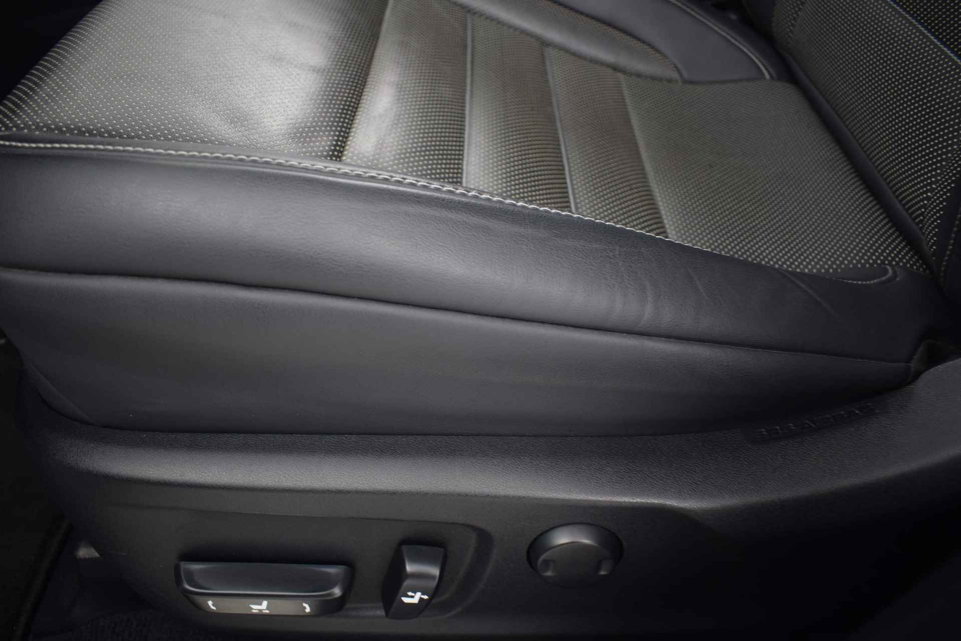 Lexus RX 450h AWD F Sport Premium Trekhaak Automaat - 28/45