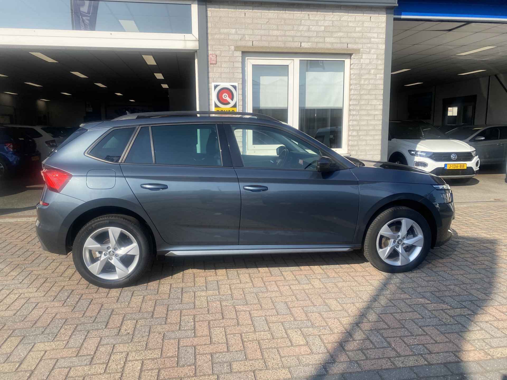 Škoda Kamiq 1.5 TSI ACT Business Edition / AUTOMAAT/ SKODA SOUND/ PARK. SENSOREN/ LED/ STOEL VERWARM./ LEDER/ CRUISE/ APP CONNECT/ VIRTUAL COCKPIT/ NAVI/ CLIMA/ DAB/ - 32/36