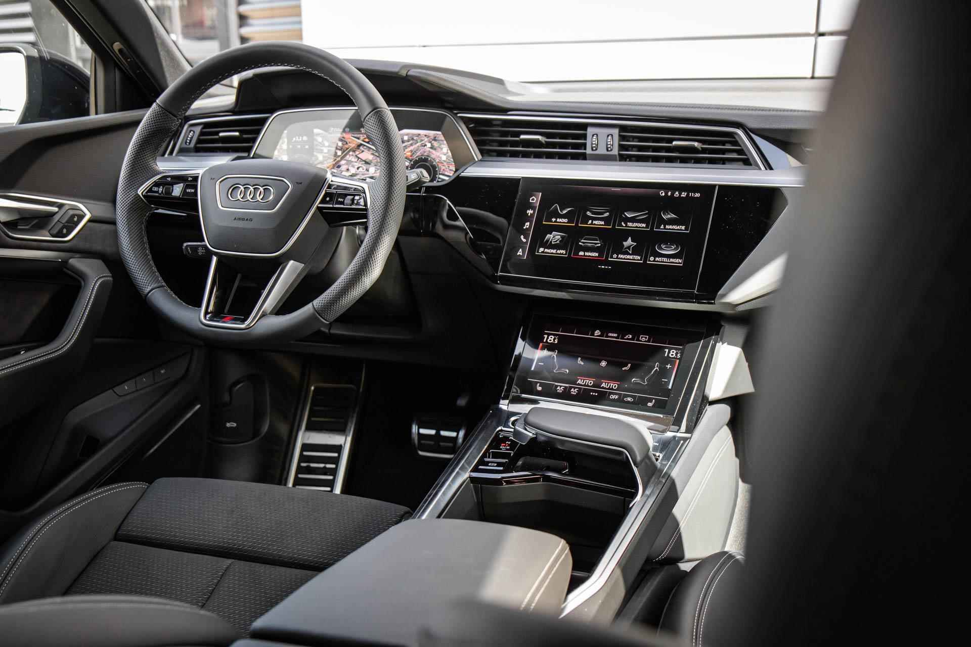 Audi Q8 e-tron 55 quattro 408pk S Edition 115 kWh | Panoramadak | B&O | Luchtvering | Sportstoelen | 22" Velgen - 5/47