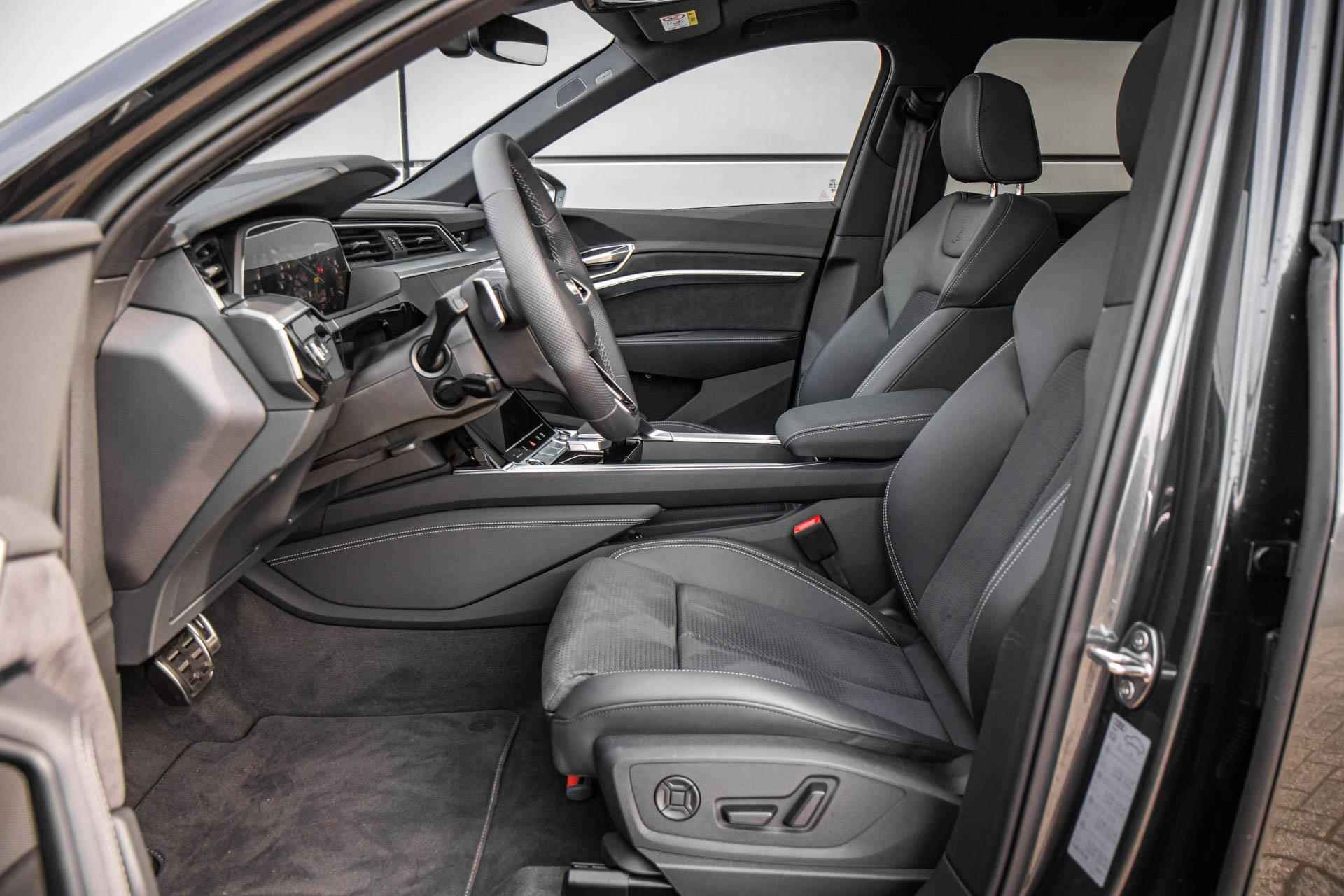 Audi Q8 e-tron 55 quattro 408pk S Edition 115 kWh | Panoramadak | B&O | Luchtvering | Sportstoelen | 22" Velgen - 11/47