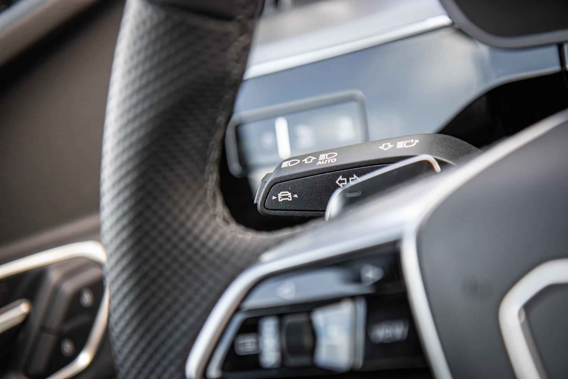 Audi Q8 e-tron 55 quattro 408pk S Edition 115 kWh | Panoramadak | B&O | Luchtvering | Sportstoelen | 22" Velgen - 26/47