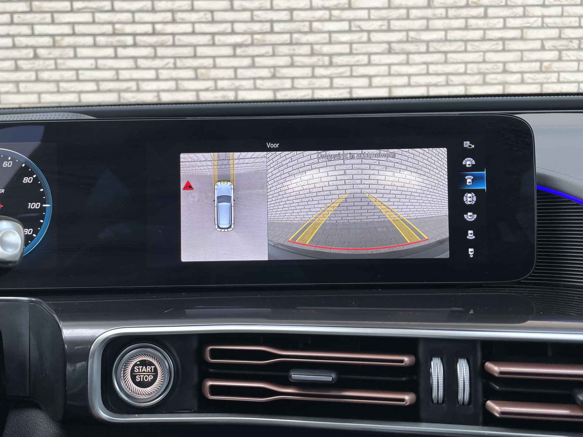 Mercedes-Benz EQC 400 4-Matic AMG Line 80 kWh l Rij-assistentie l Head-up l Trekhaak l Carplay l Memory Seats l - 19/25