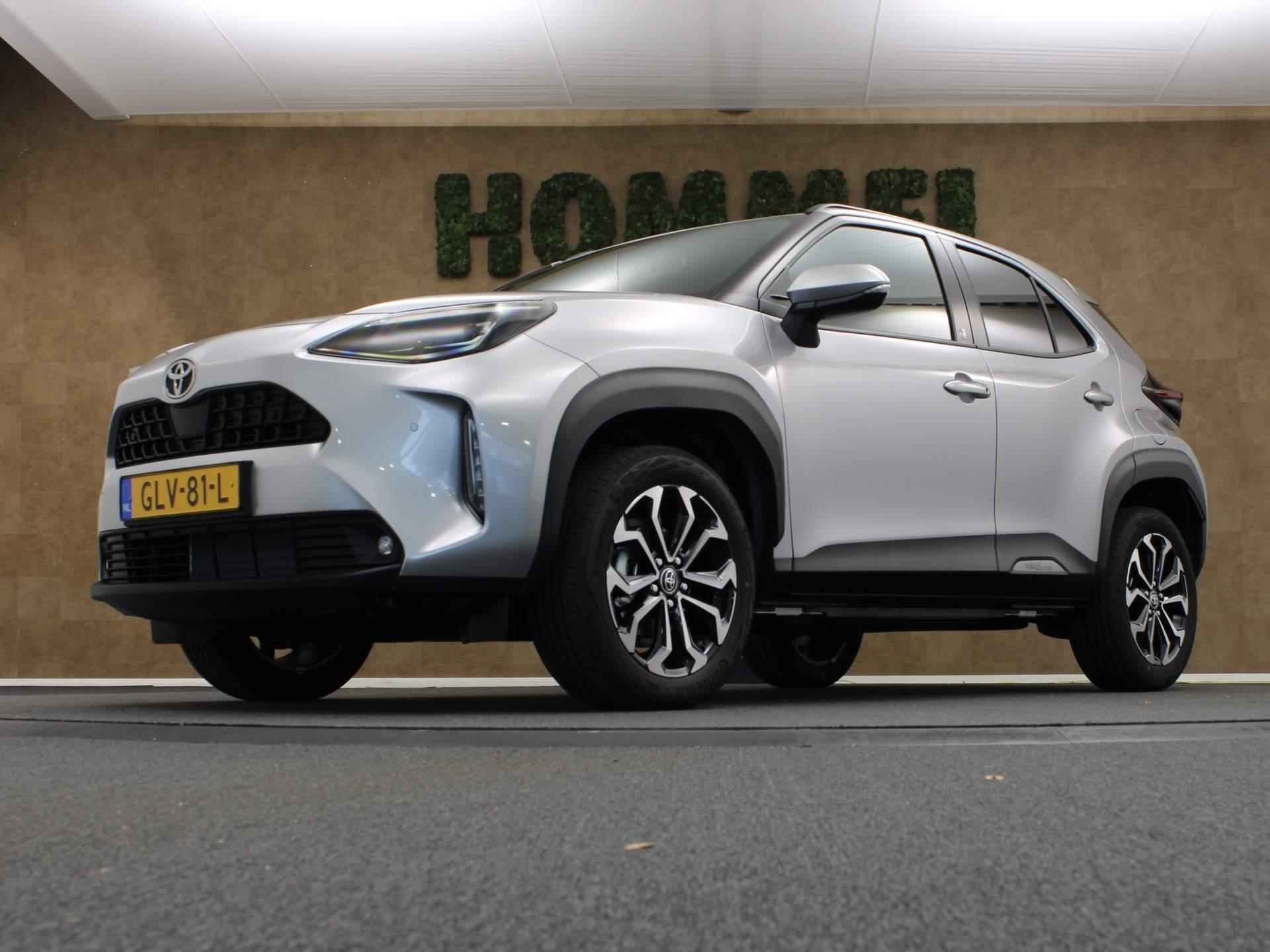 Toyota Yaris Cross 1.5 Hybrid 130 Team D - 130 PK - PARKEERSENSOREN VOOR EN ACHTER - ADAPTIVE CRUISE CONTROL - STUUR, STOEL EN VOORRUIT VERWARMING - DODE HOEK DETECTIE - ACHTERUITRIJ CAMERA - 2/38