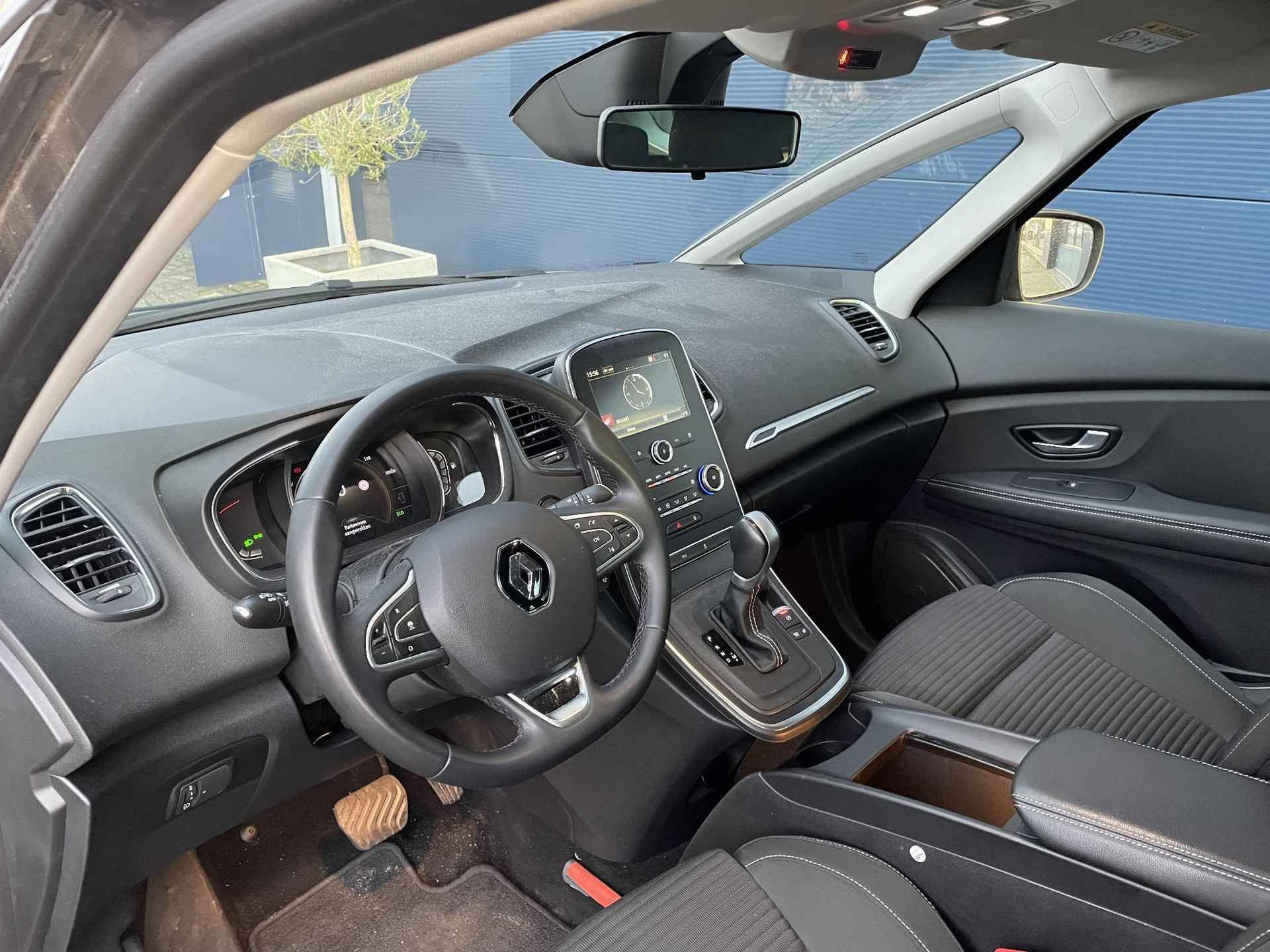 Renault Grand Scénic 140pk Automaat "Adapt Cruise, Carplay/Android Auto, Sensoren" - 17/24