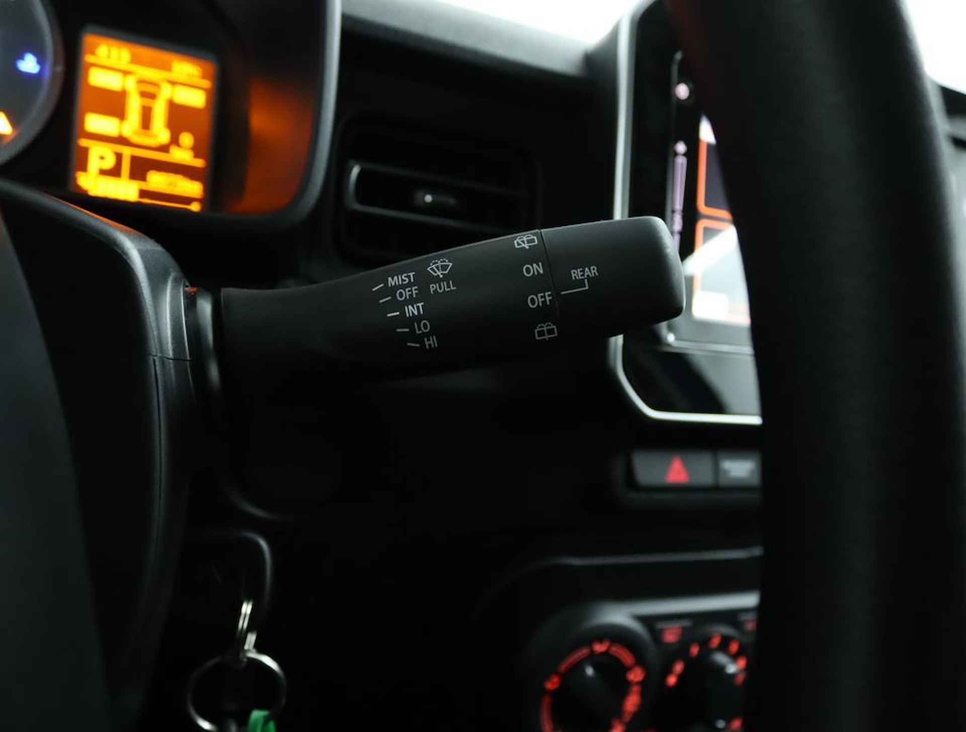 Suzuki Ignis 1.2 Smart Hybrid Select | Automaat | Camera | Stoelverwarming | Apple car play android auto | lichtmetalen velgen | Hoge zit | - 28/47