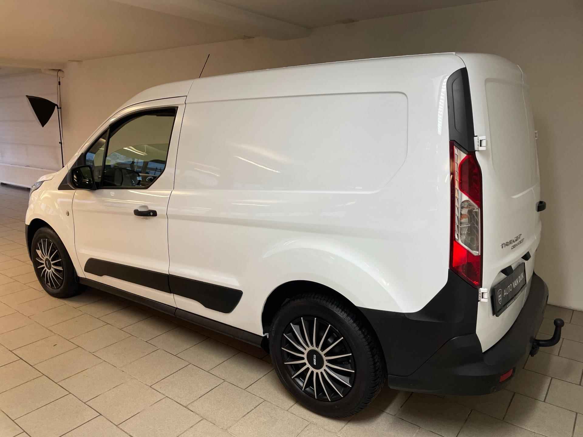 Ford Transit Connect 1.0 Ecoboost L1 Trend MARGE BUS BTW VRIJ EN BPM VRIJ STOELV PDC CENT VERG SPARCO KETTING TREKHAAK NIEUWSTAAT - 4/26