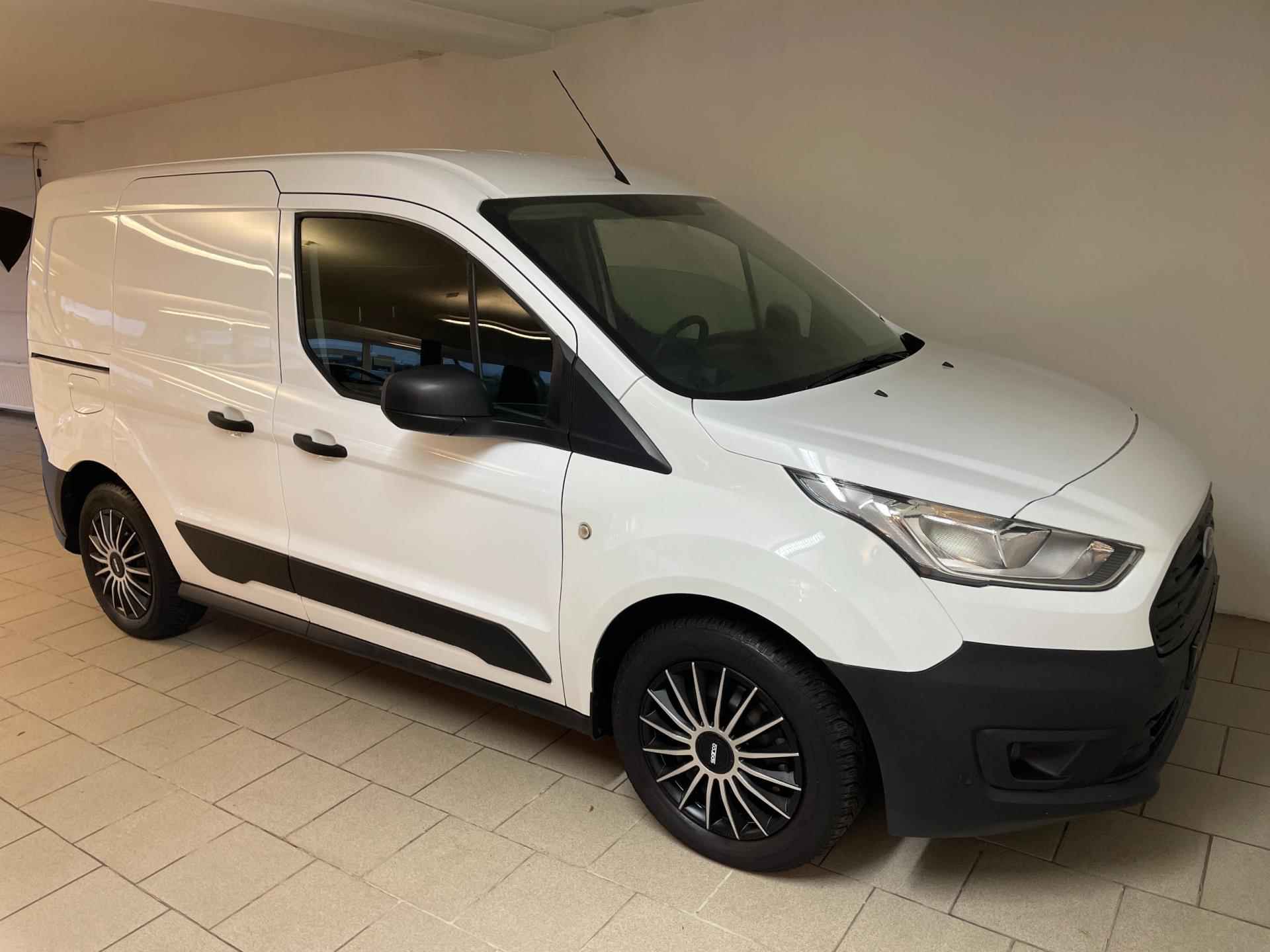 Ford Transit Connect 1.0 Ecoboost L1 Trend MARGE BUS BTW VRIJ EN BPM VRIJ STOELV PDC CENT VERG SPARCO KETTING TREKHAAK NIEUWSTAAT - 8/26