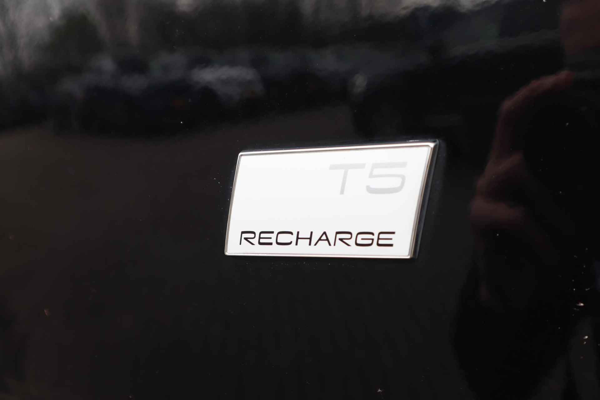 Volvo XC40 1.5 T5 Recharge R-Design - 43/44