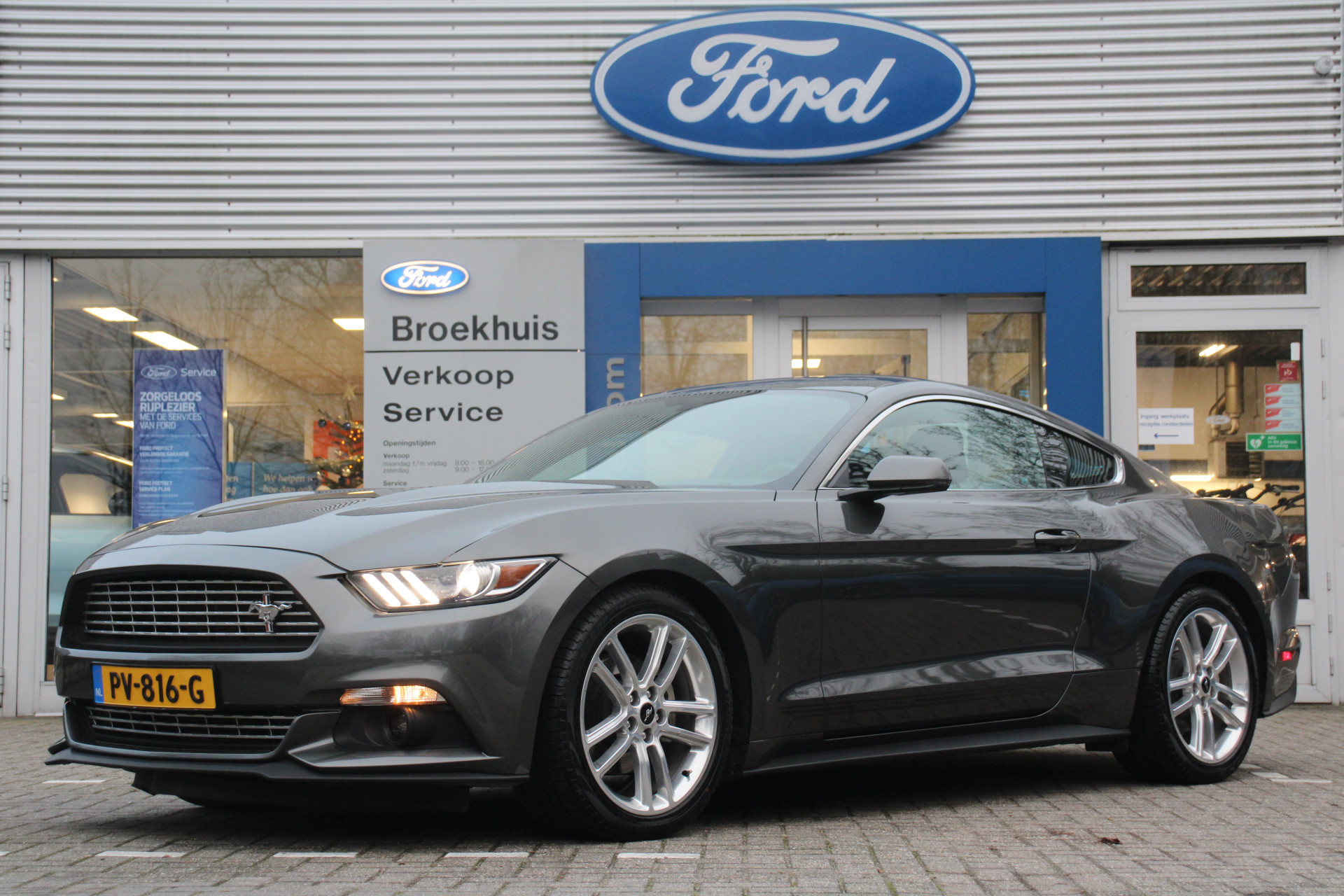 Ford Mustang 2.3EB AUTOMAAT | CUSTOM PACK | UNIEK! | LEDER | ELEKT. STOELEN | NAVI | CAMERA | CLIMA | STOELVERWARMING & KOELING | CRUISE | PA