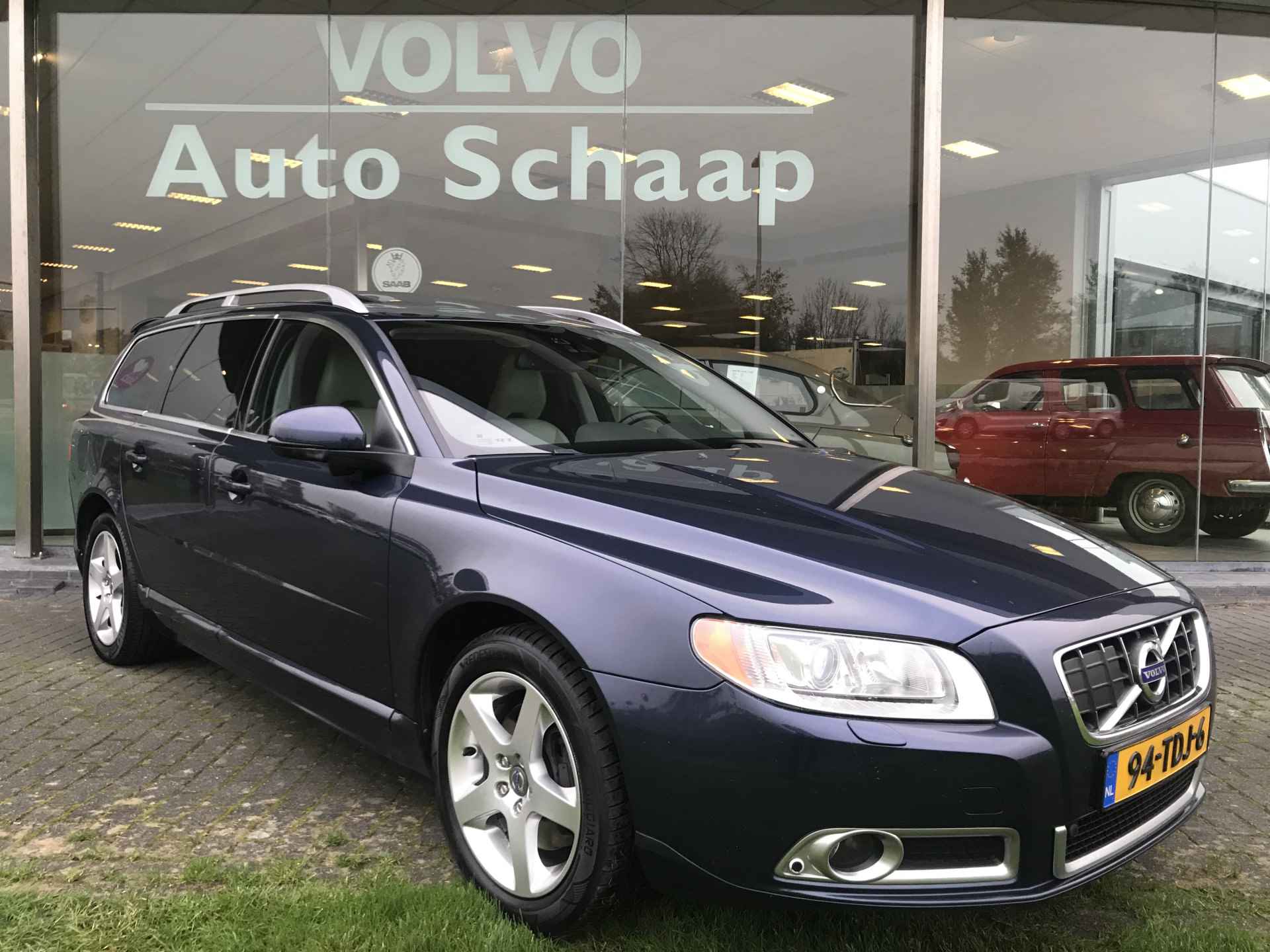 Volvo V70 2.0 D3 Limited Edition Automaat | Rijklaar incl garantie | Adaptieve cruise Trekhaak Schuifdak Xenon - 7/36