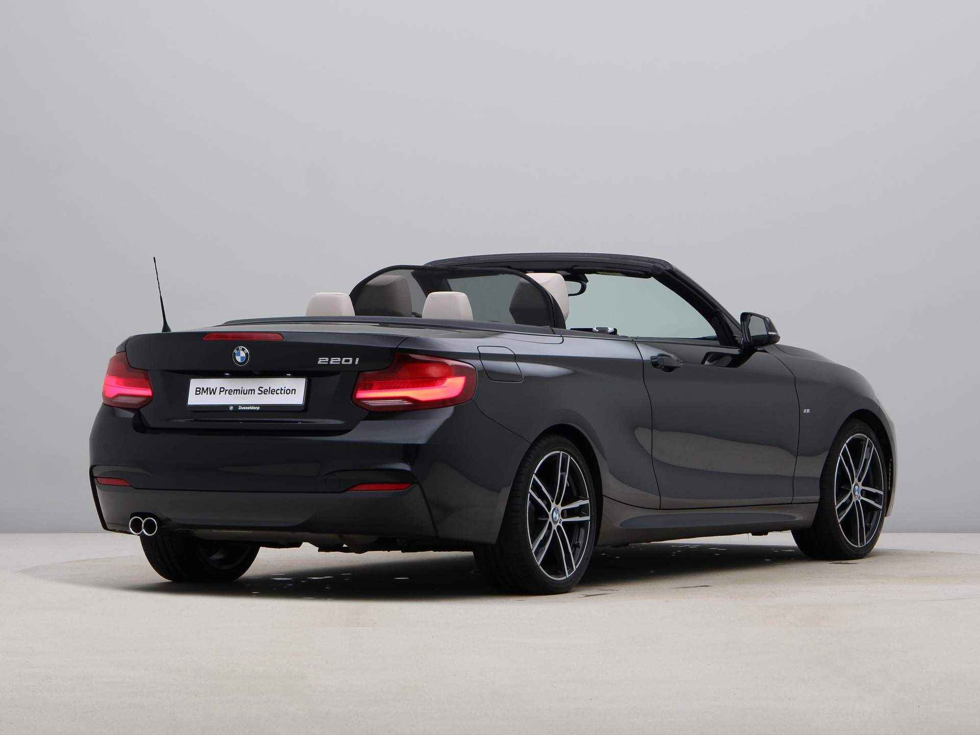 BMW 2 Serie Cabrio 220i High Exe M-Sport Aut. - 14/32