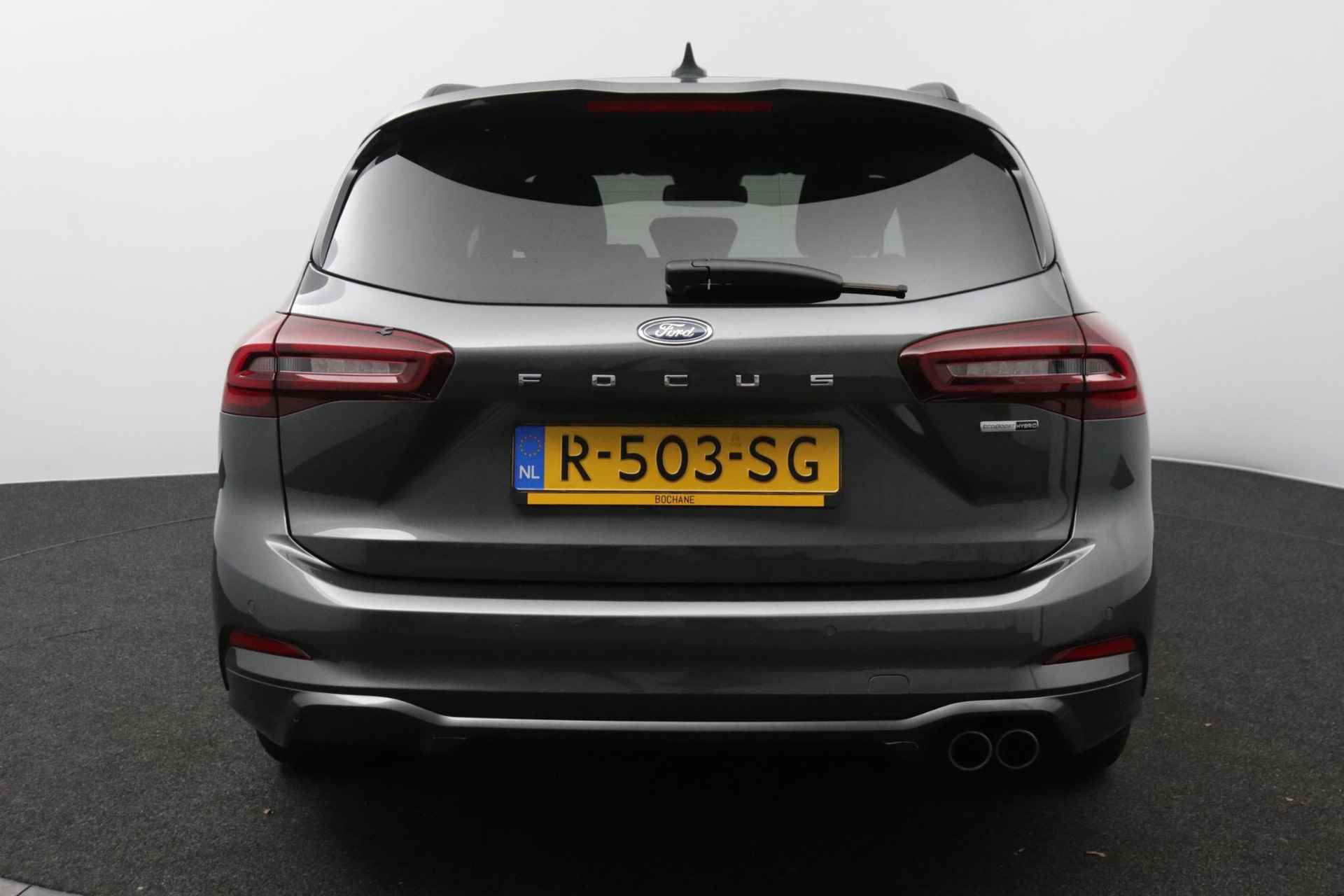 Ford Focus Wagon 1.0 EcoBoost 125 Hybrid ST Line | Achteruitrijcamera | Stoelverwarming - 17/46