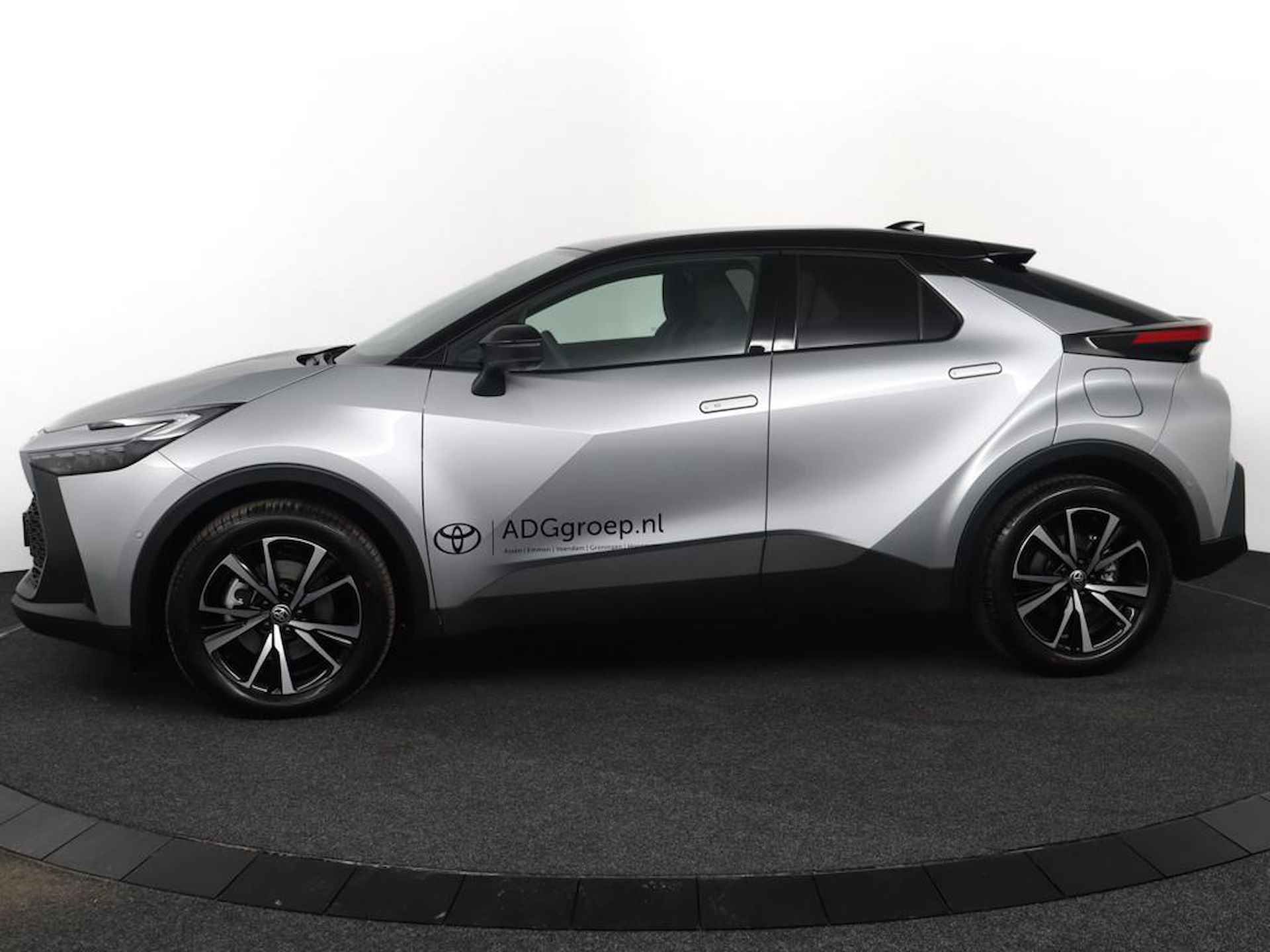 Toyota C-HR 2.0 Plug-in Hybrid 220 First Edition | Stoelverwarming | Climate control | Cruise control | - 3/82