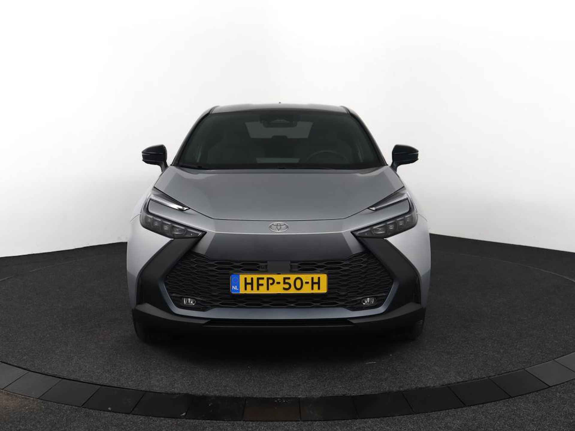 Toyota C-HR 2.0 Plug-in Hybrid 220 First Edition | Stoelverwarming | Climate control | Cruise control | - 16/82