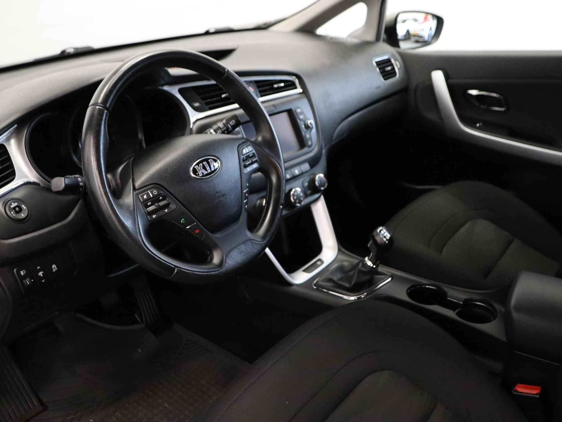 Kia cee'd 1.0 T-GDi First Edition | Navigatie | Camera | Bluetooth | Airco | Cruise control | Parkeersensoren achter | - 13/32