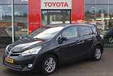 Toyota Verso 1.8 VVT-i ASPIRATION AUTOMAAT NAVI PANODAK TREKHAAK STOELVERWARMING PRIVACY-GLASS LM-VELGEN