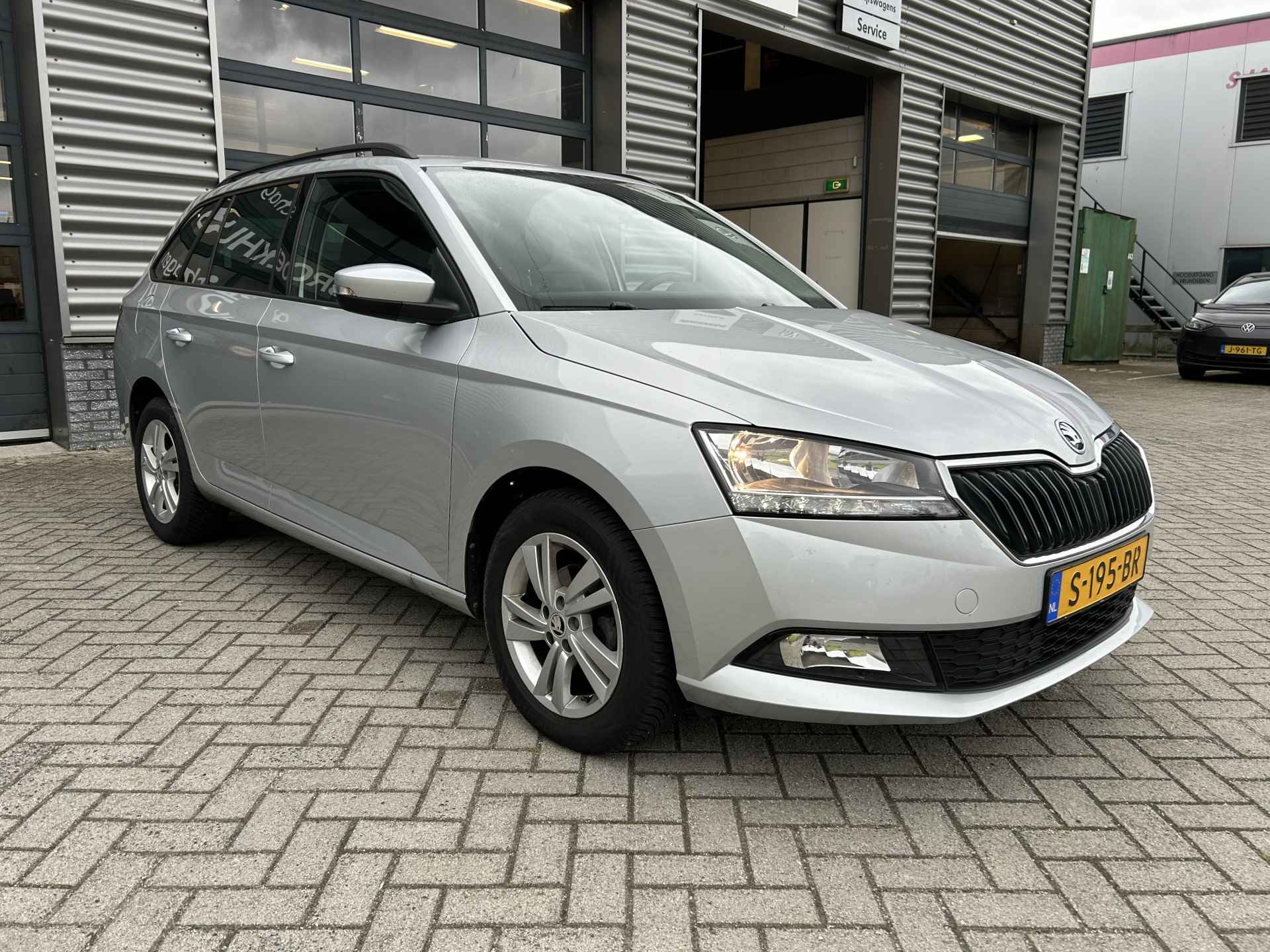 Škoda Fabia Combi 1.0 TSI 95 pk Ambition | Navigatie by app | Cruise control | - 5/29