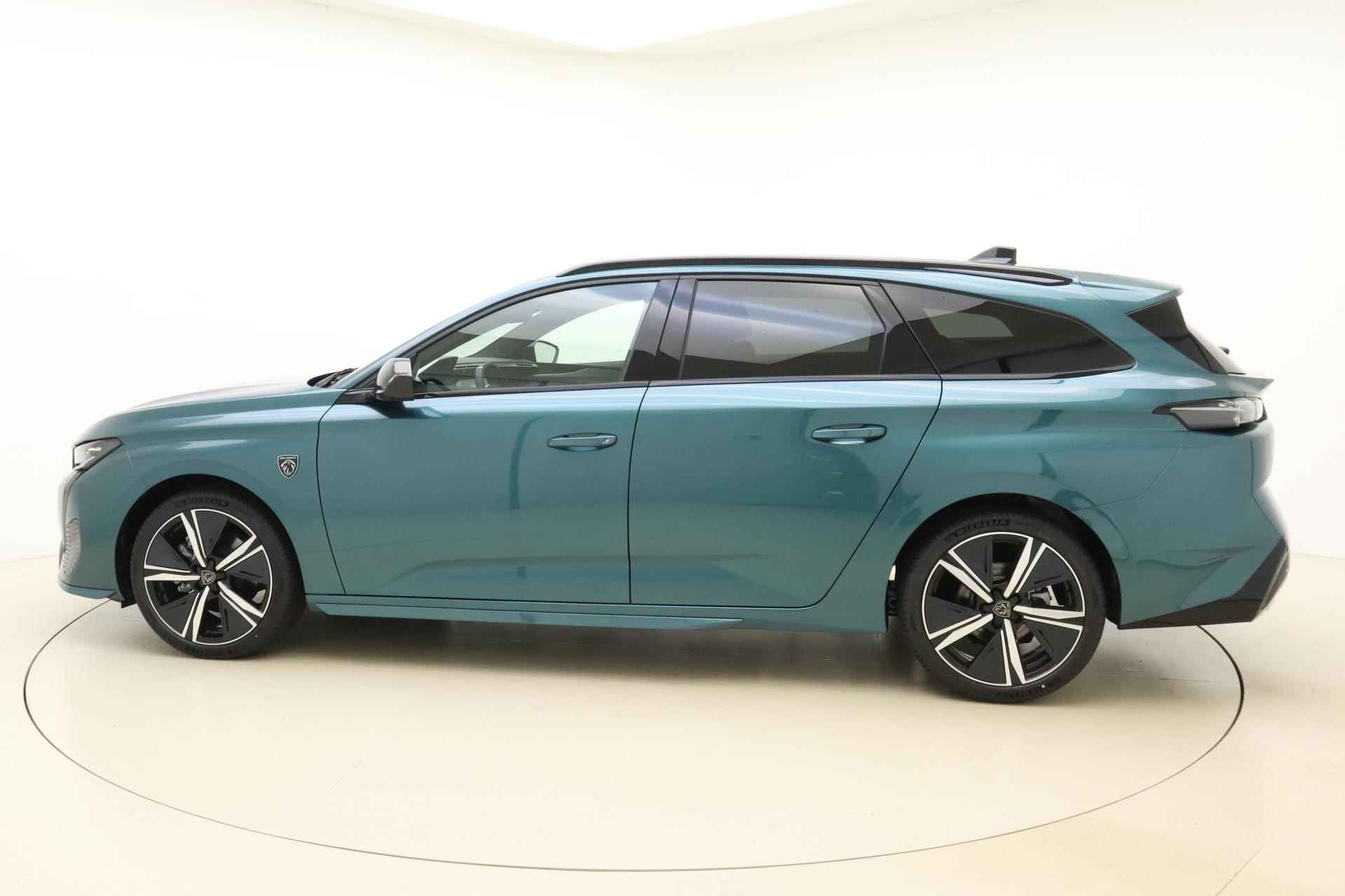 Peugeot 308 SW 1.2 PureTech GT | Nieuwe Voorraad | AUTOMAAT | Achterklep Elektrische | 360 graden Camera | Adaptive cruise control | Apple Carplay & Android Auto | - 6/40