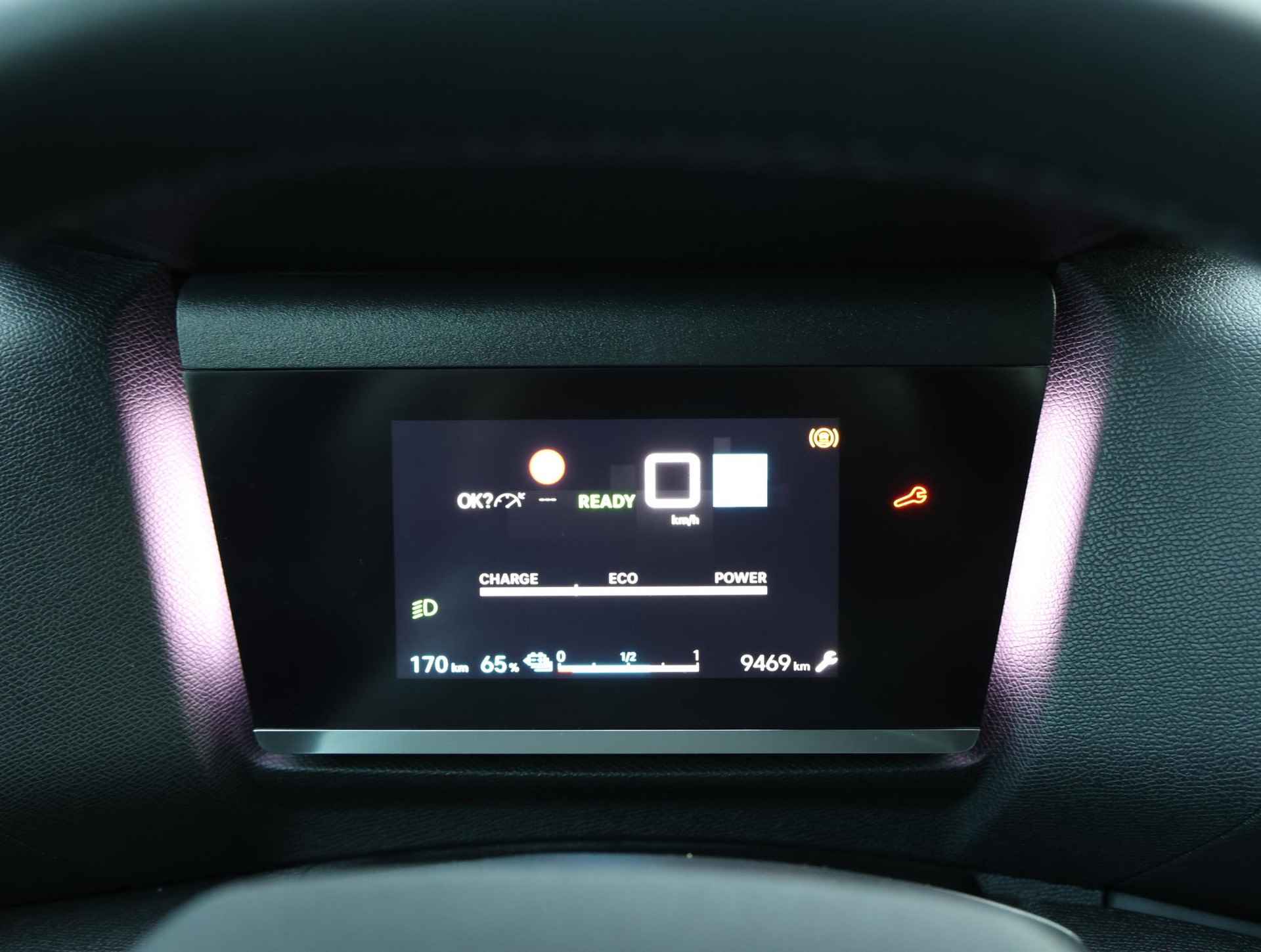 Citroen Ë-C4 X Feel Pack 50kWh (1ste eig./Cruise/FULL LED/AppleCarPlay/Camera/Winterpakket!!) - 29/40