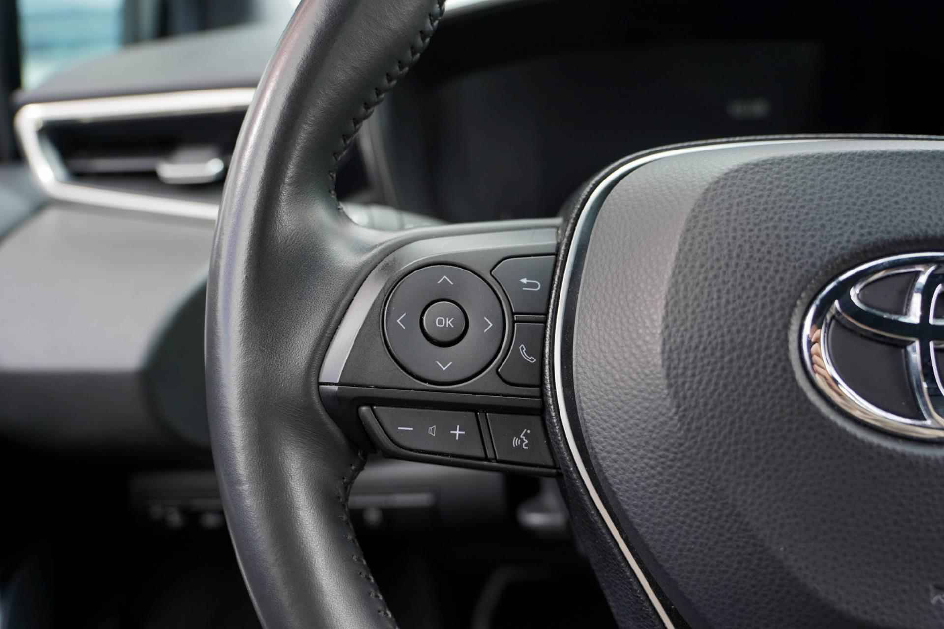 Toyota Corolla 1.8 Hybrid Dynamic |Apple Carplay|Navi|Camera - 14/38