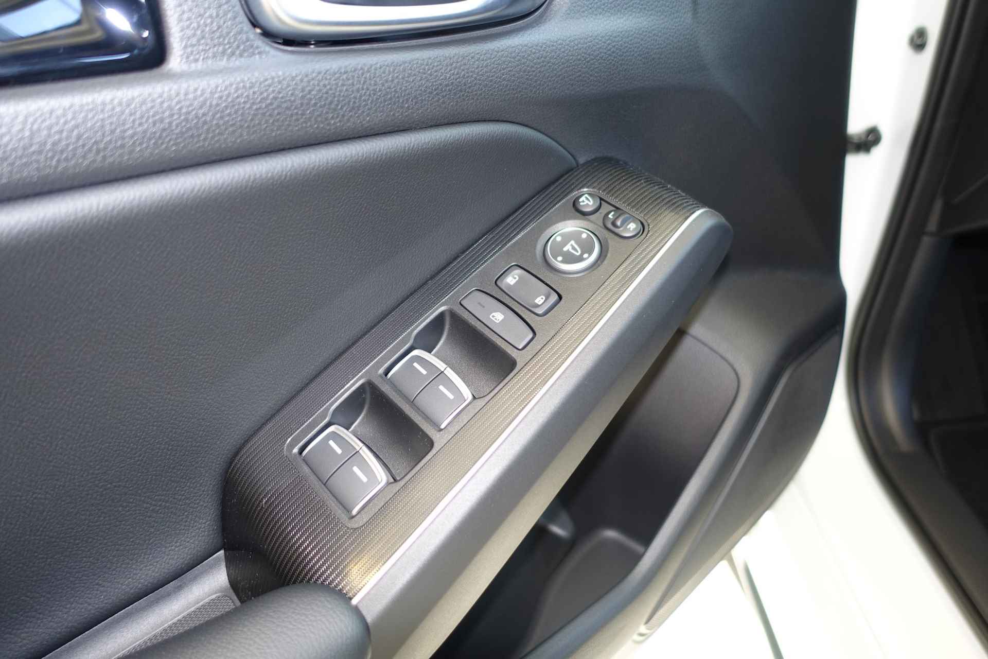 Honda Civic 2.0 e:HEV Advance Bose Audio Panorama Nieuw Beschikbaar in 2024! - 27/41