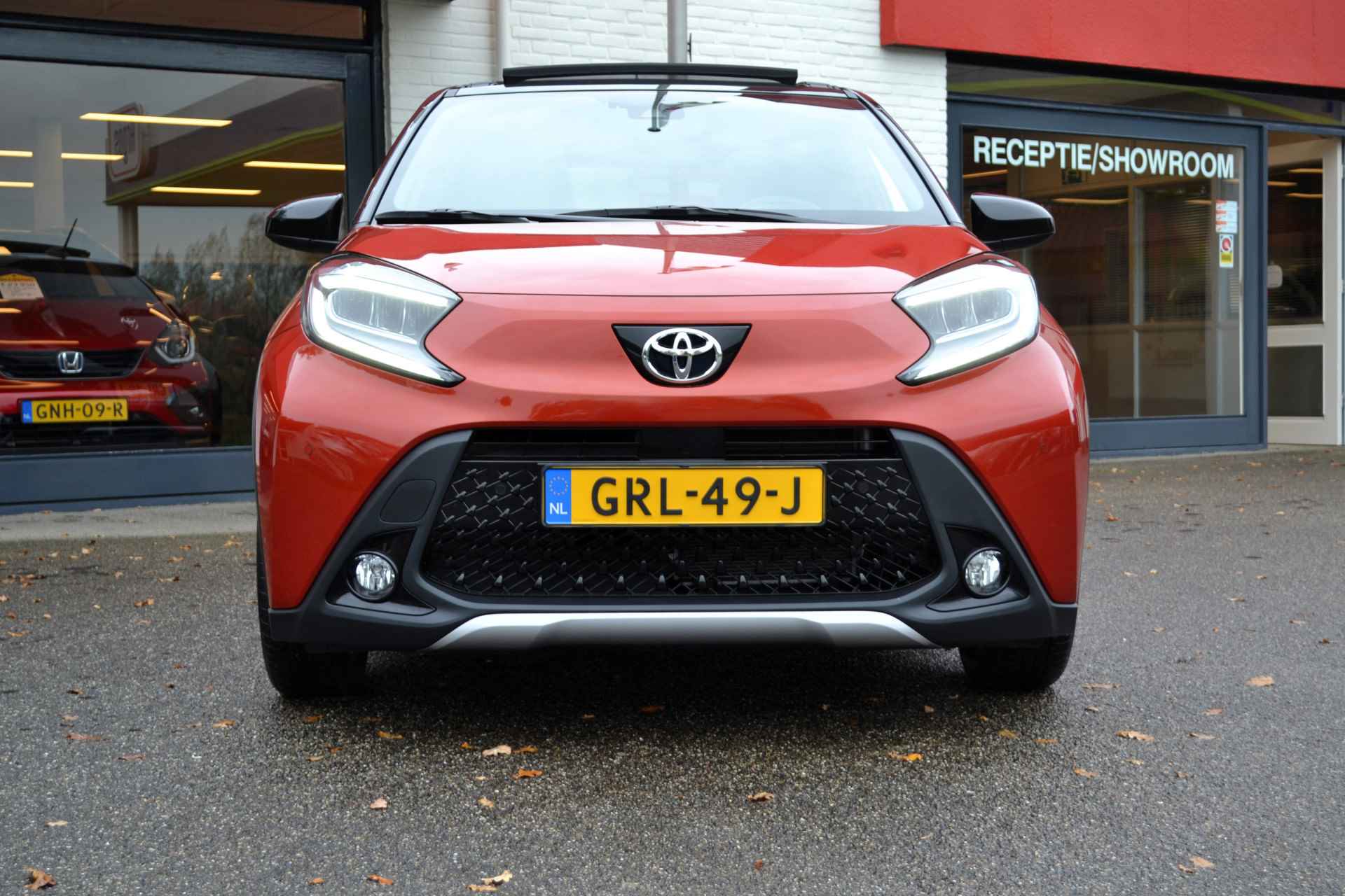 Toyota Aygo X 1.0 VVT-i Automaat, Envy, Limited, Navi, Camera, Pdc V + A, Open dak ! 4.000 km Nieuwstaat ! - 37/43