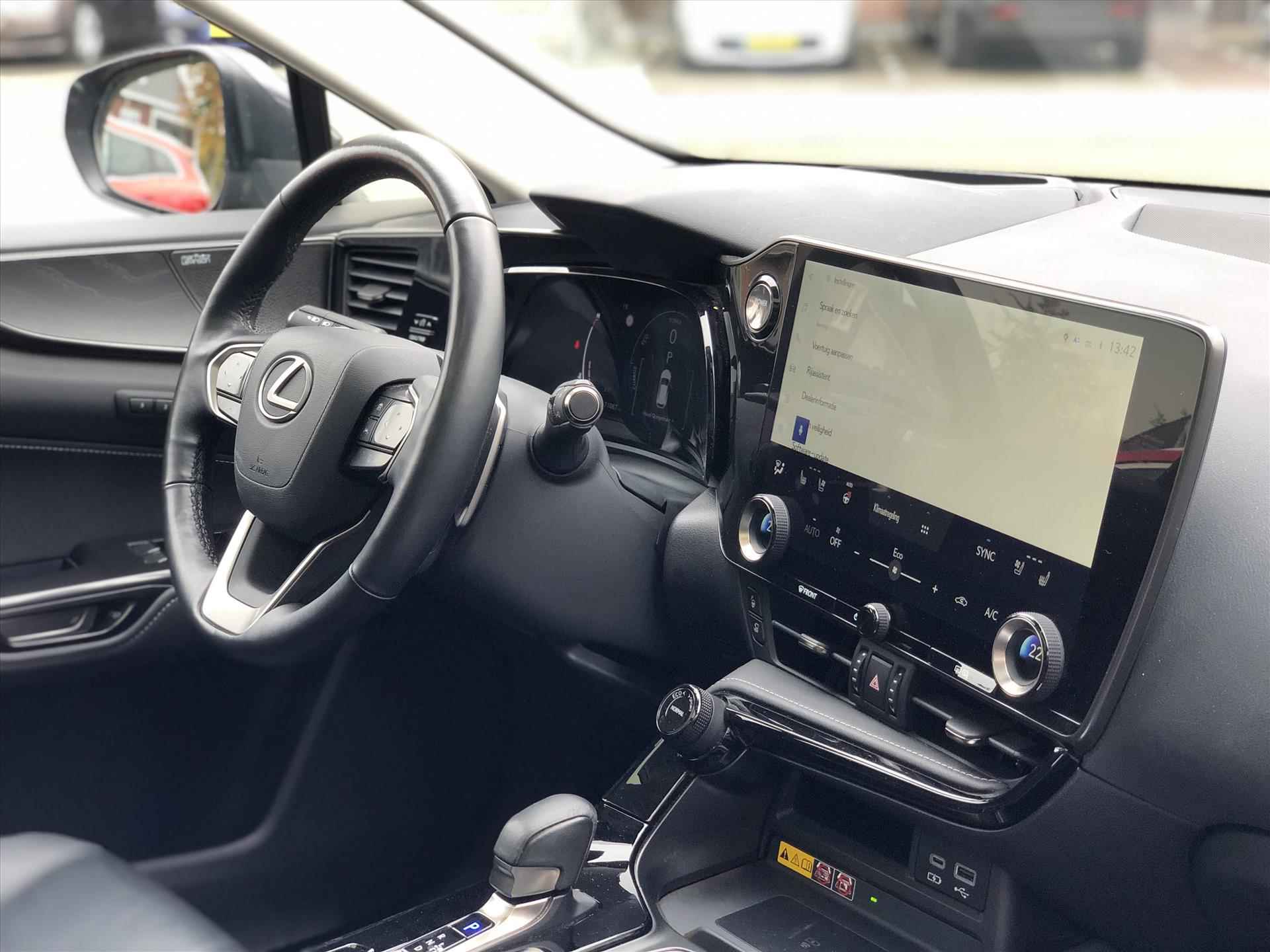 Lexus Nx 350h AWD President Line | Trekhaak, Panoramadak, Mark Levinson, 360 Camera, HUD, 20 inch, Stoelventilatie, Geheugenfunctie - 23/46