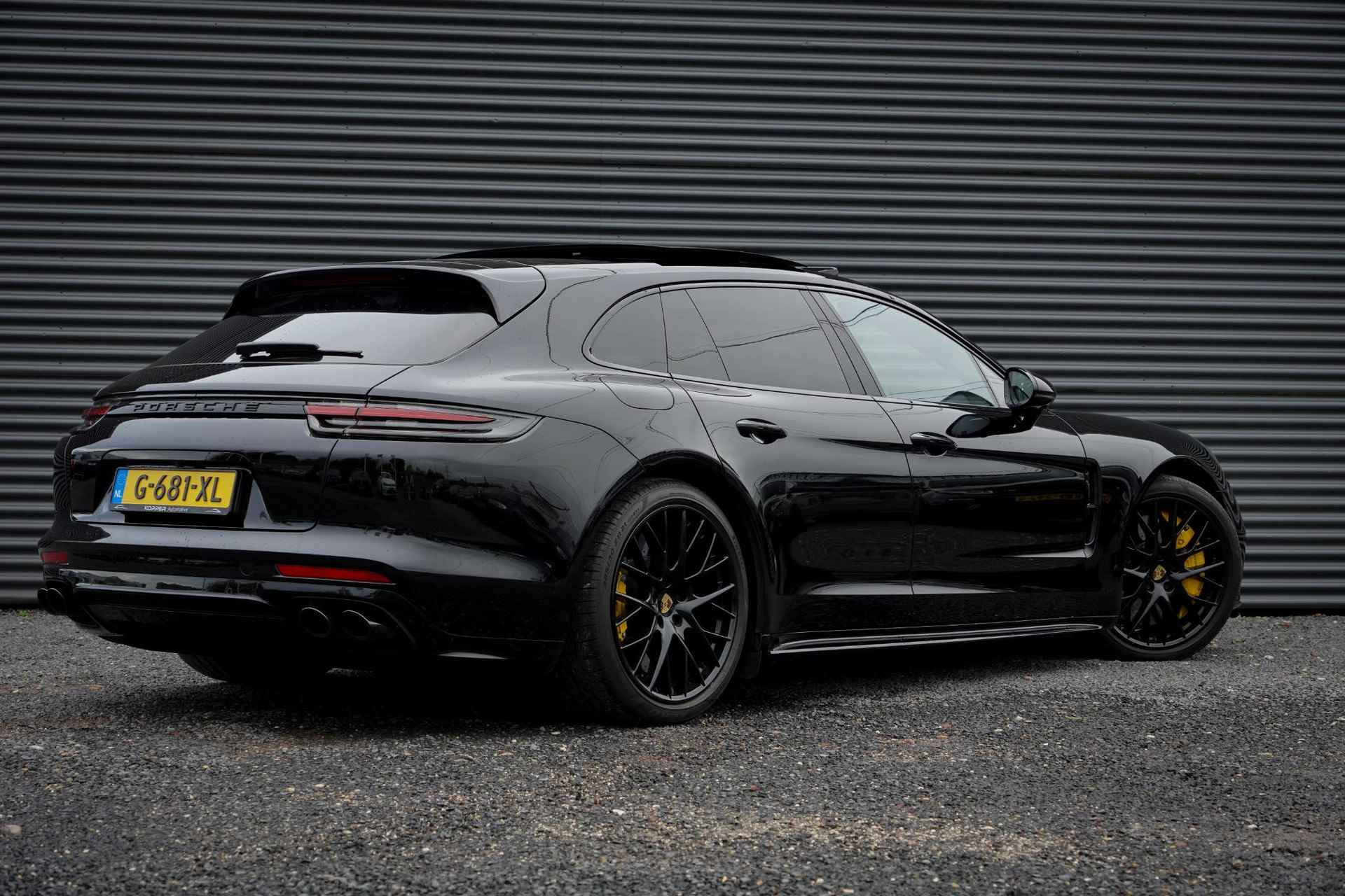 Porsche Panamera Sport Turismo 4.0 GTS / PCCB / Pano / NL Auto / Burmester - 4/65