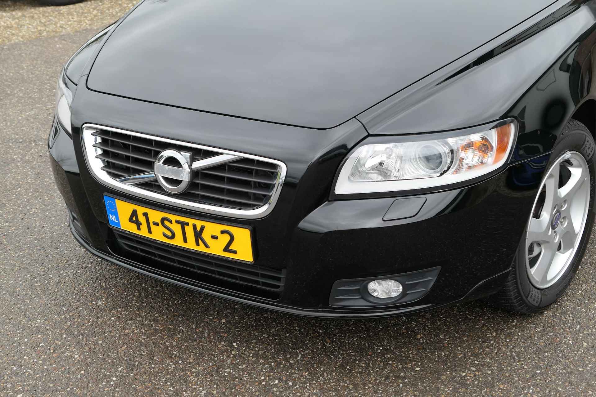 Volvo V50 2.0 Limited Edition, Dealer oh. Leer, Climate, Navi, Cruise, enz. enz. ..  VERZORGDE en GEKOESTERDE Stationcar .. - 4/42