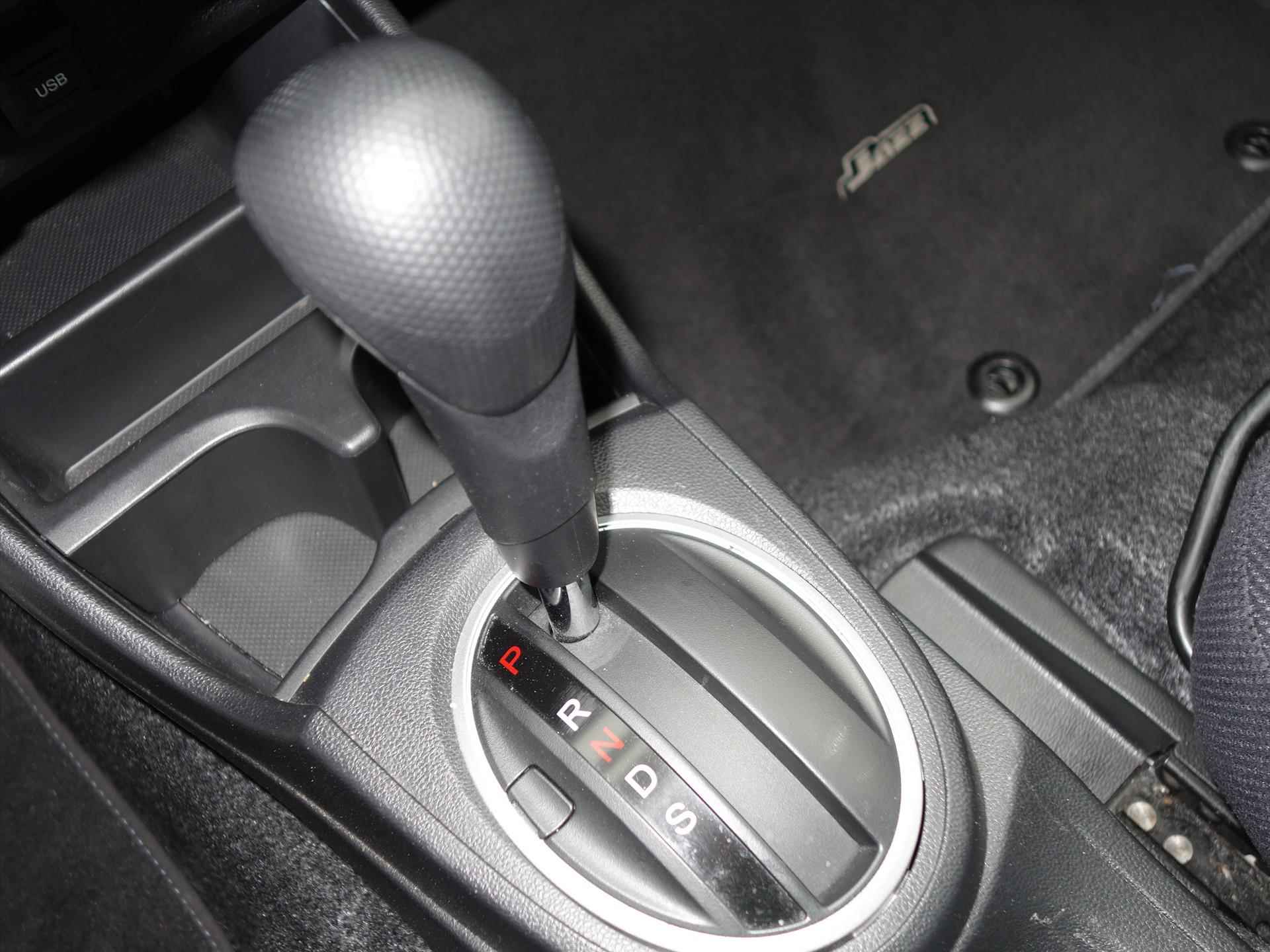 HONDA Jazz Hybrid 1.4 i-VTEC Automaat Elegance | Panoramadak | Cruise Control - 23/38