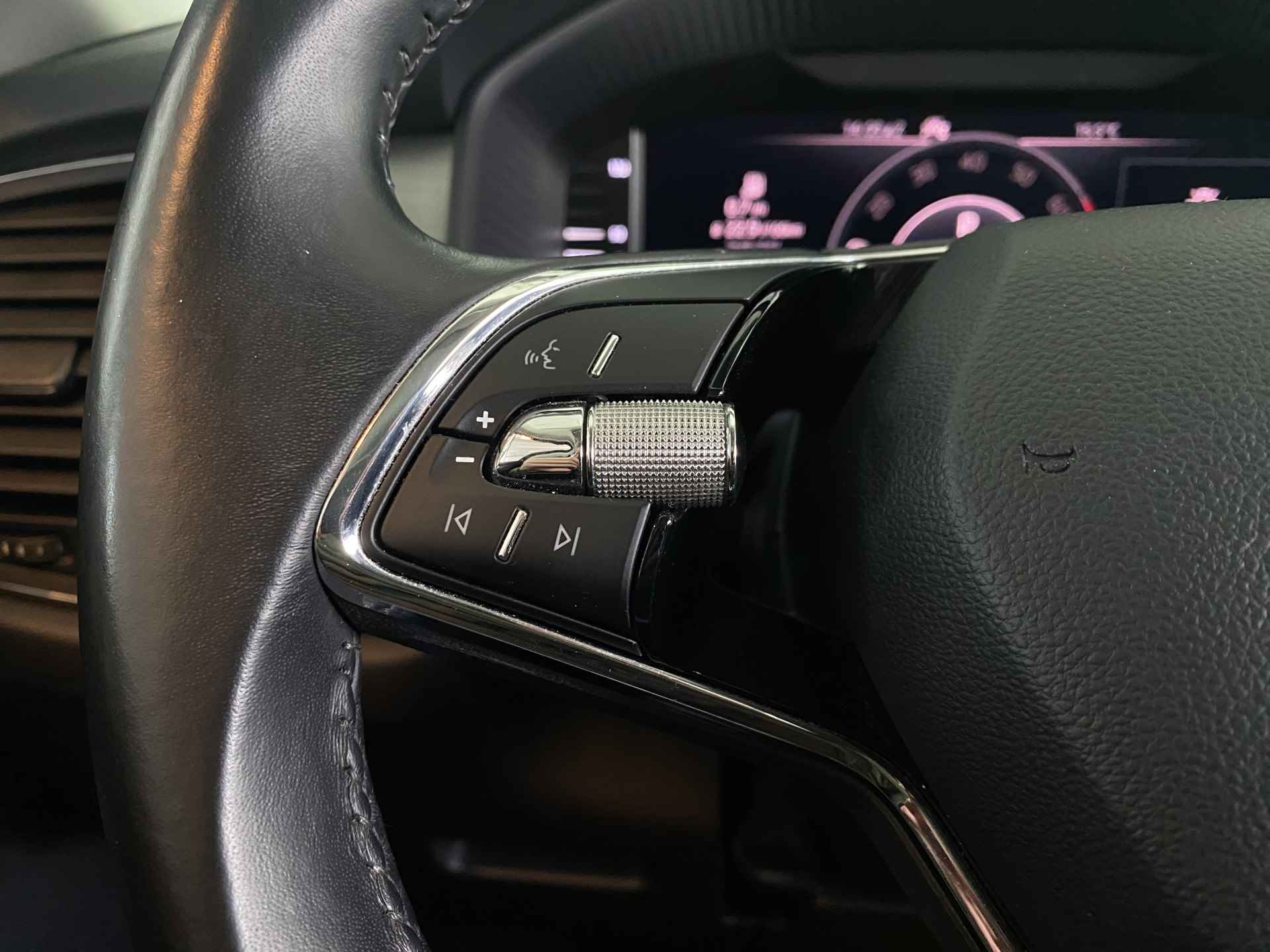 Škoda Kodiaq 1.5 TSI Ambition | Automaat | Apple-Carplay | Navi | Cruise Control | Climate Control | - 32/45