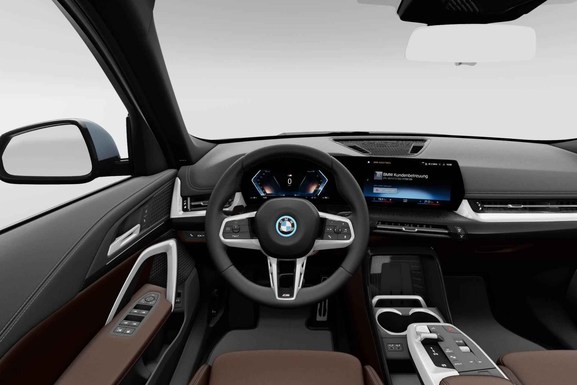 BMW iX1 xDrive30 Launch Edition 67 kWh | M Sportpakket | Elektrisch verwarmde voorstoelen | Driving Assistant Plus - 12/21