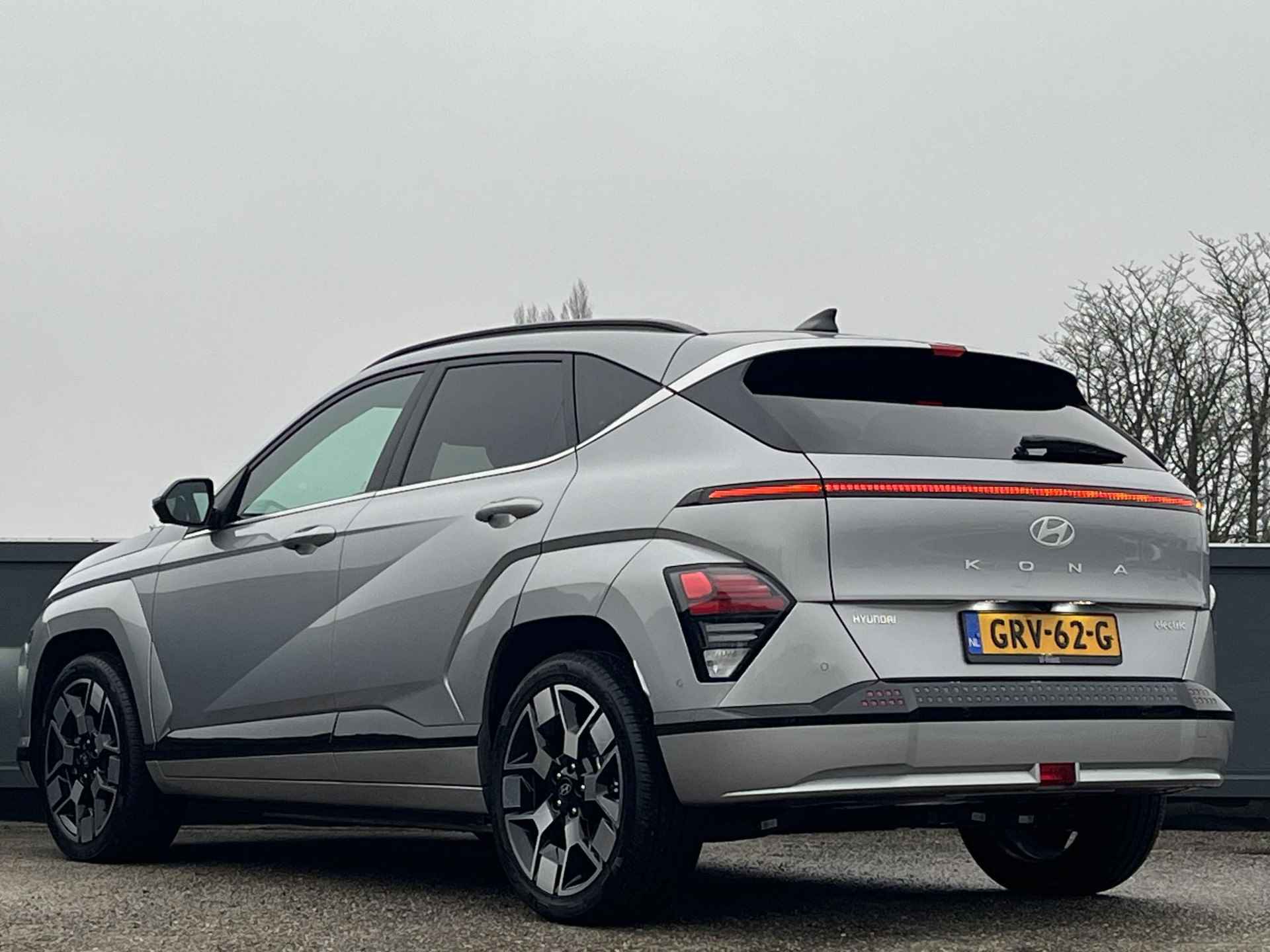 Hyundai Kona Electric Premium 65.4 kWh |WARMTEPOMP|VOORVERWARMING|STOELVERKOELING|360 CAMERA| - 10/61