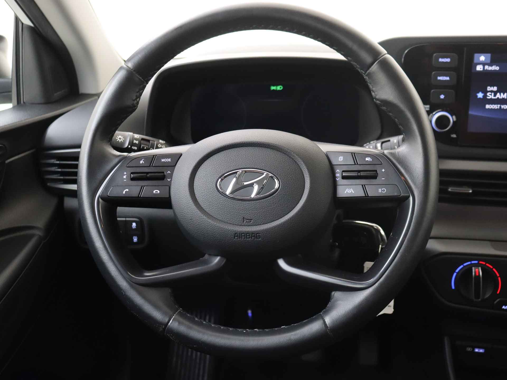 Hyundai i20 1.2 MPI Comfort | Two Tone | Zwart dak - 7/32