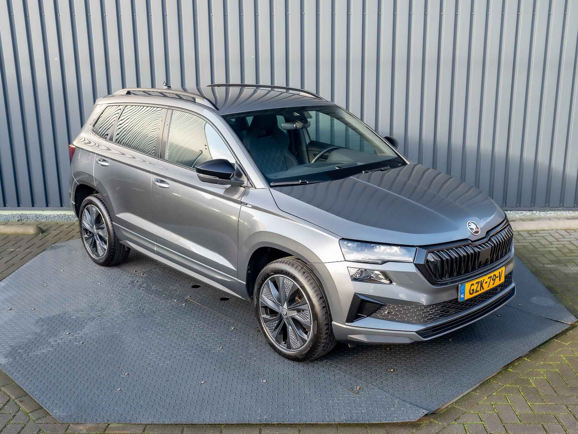 Škoda Karoq 1.5 TSI ACT Sportline Business | Camera | Adapt. Cruise control | Prijs Rijklaar!! - 41/48