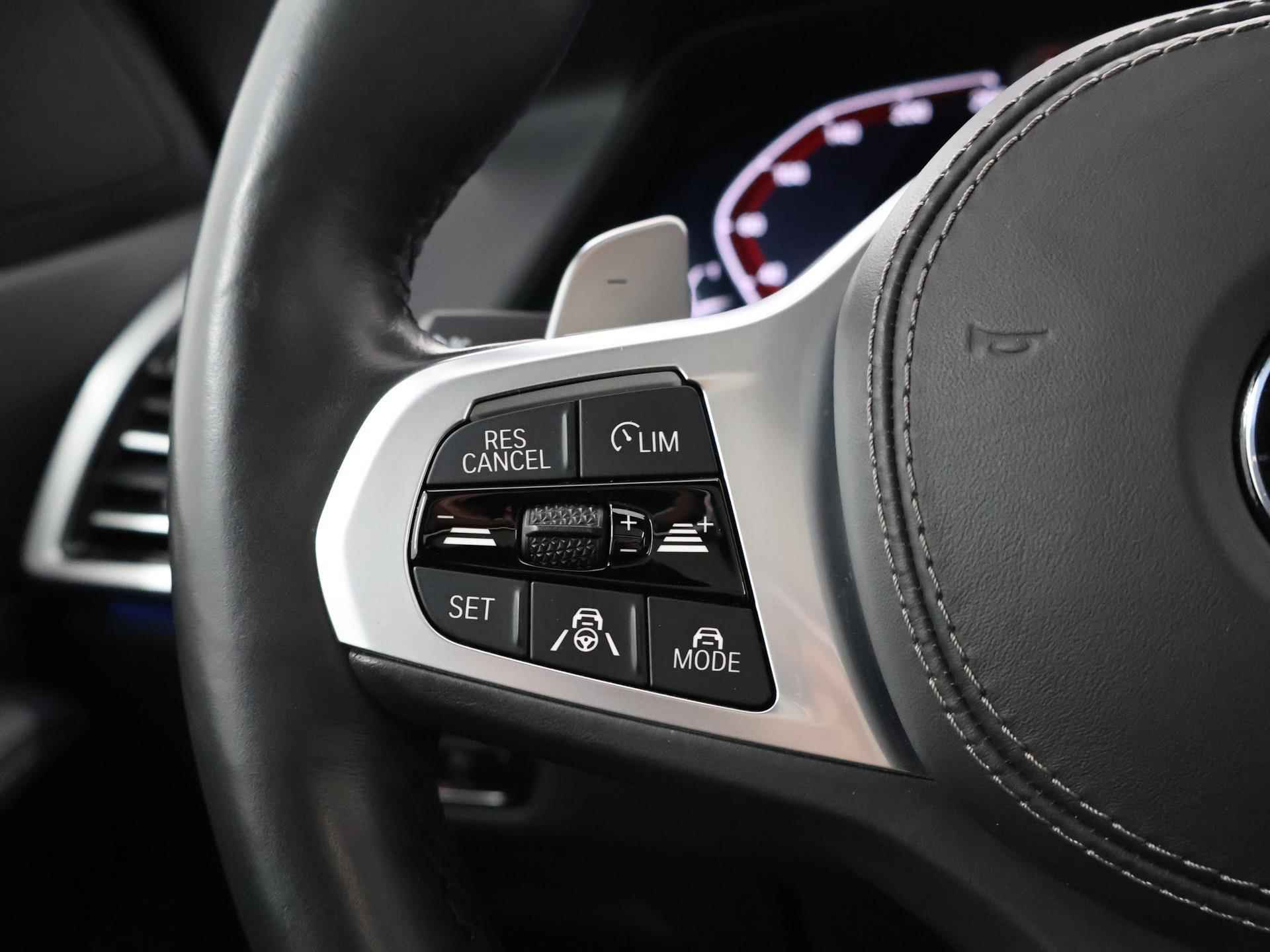 BMW X5 xDrive45e High Executive M-sport | Panoramadak | Navigatie | Head-Up | Climate Control | Cruise Control Adaptief | Bluetooth | - 35/51